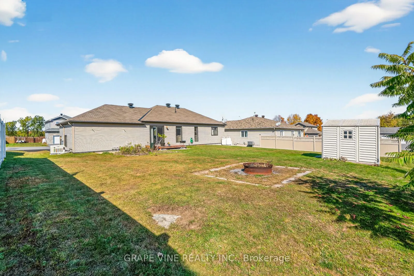 18 Calco Crescent