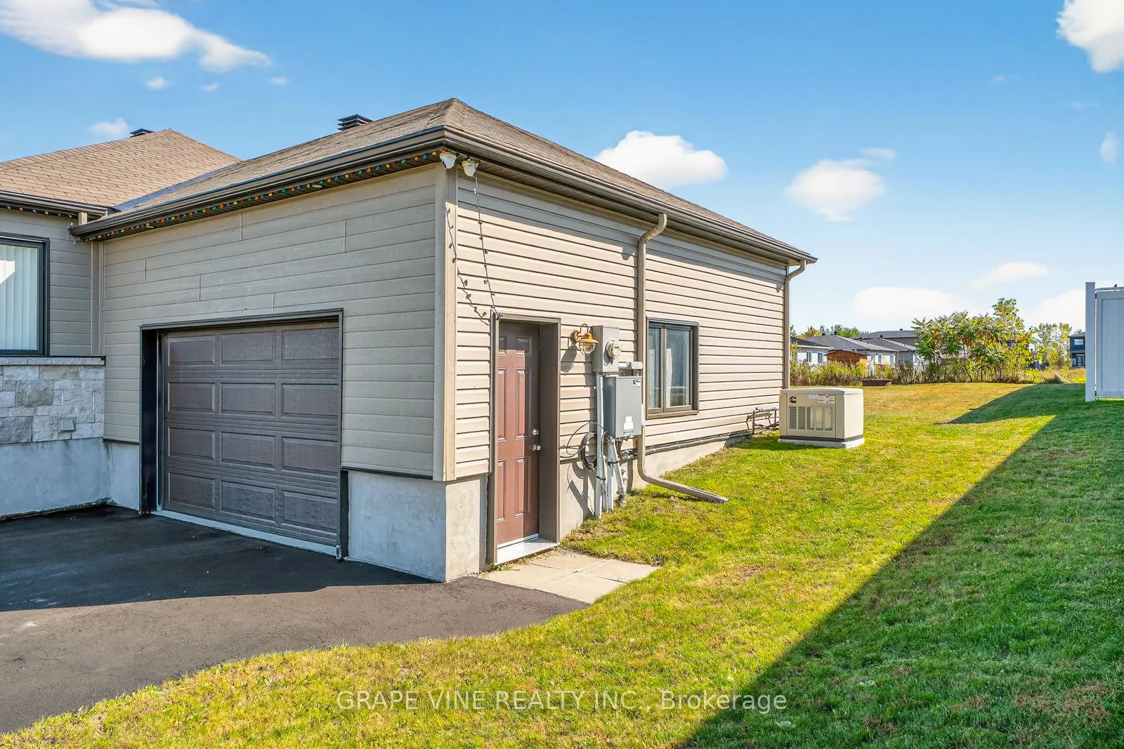 18 Calco Crescent