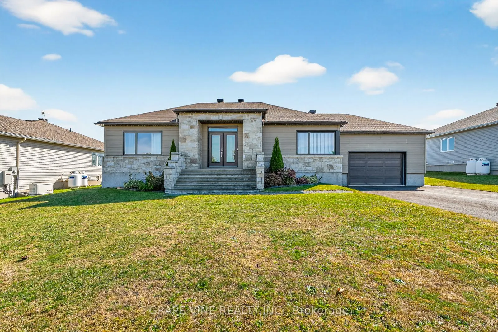 18 Calco Crescent
