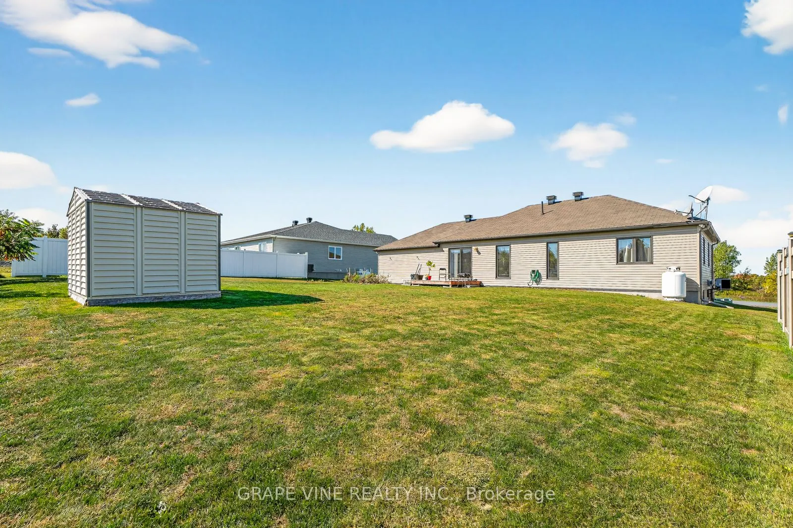 18 Calco Crescent