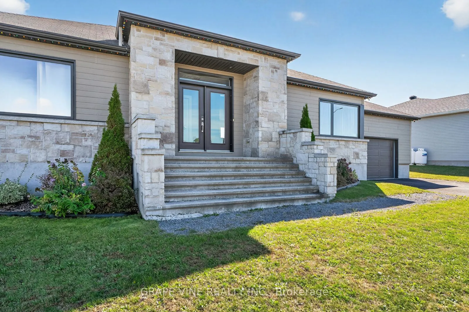 18 Calco Crescent