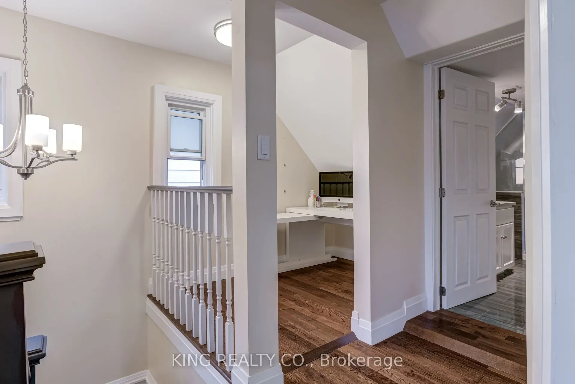 140 Sanford Avenue N