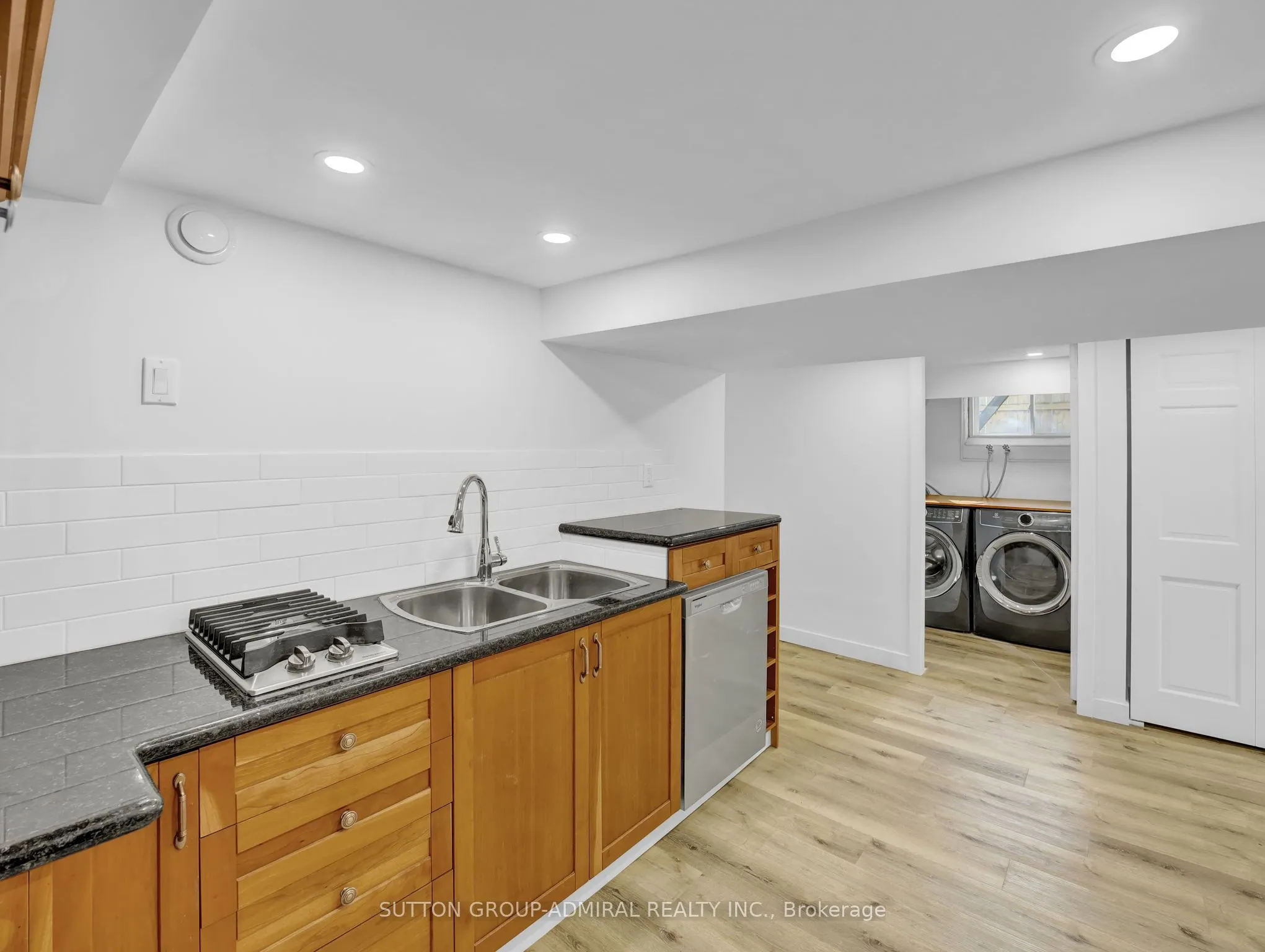 365 Beach Boulevard