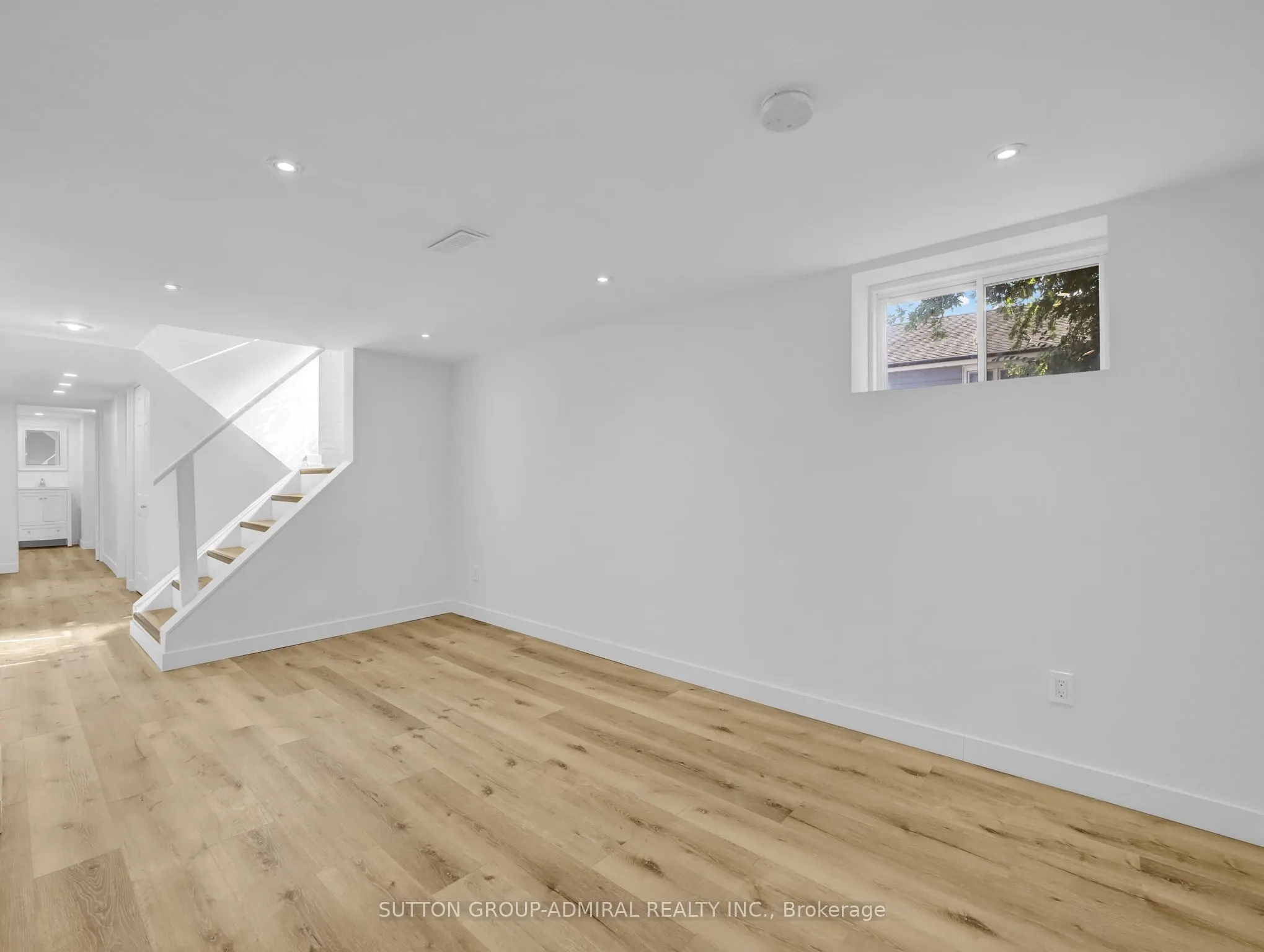 365 Beach Boulevard