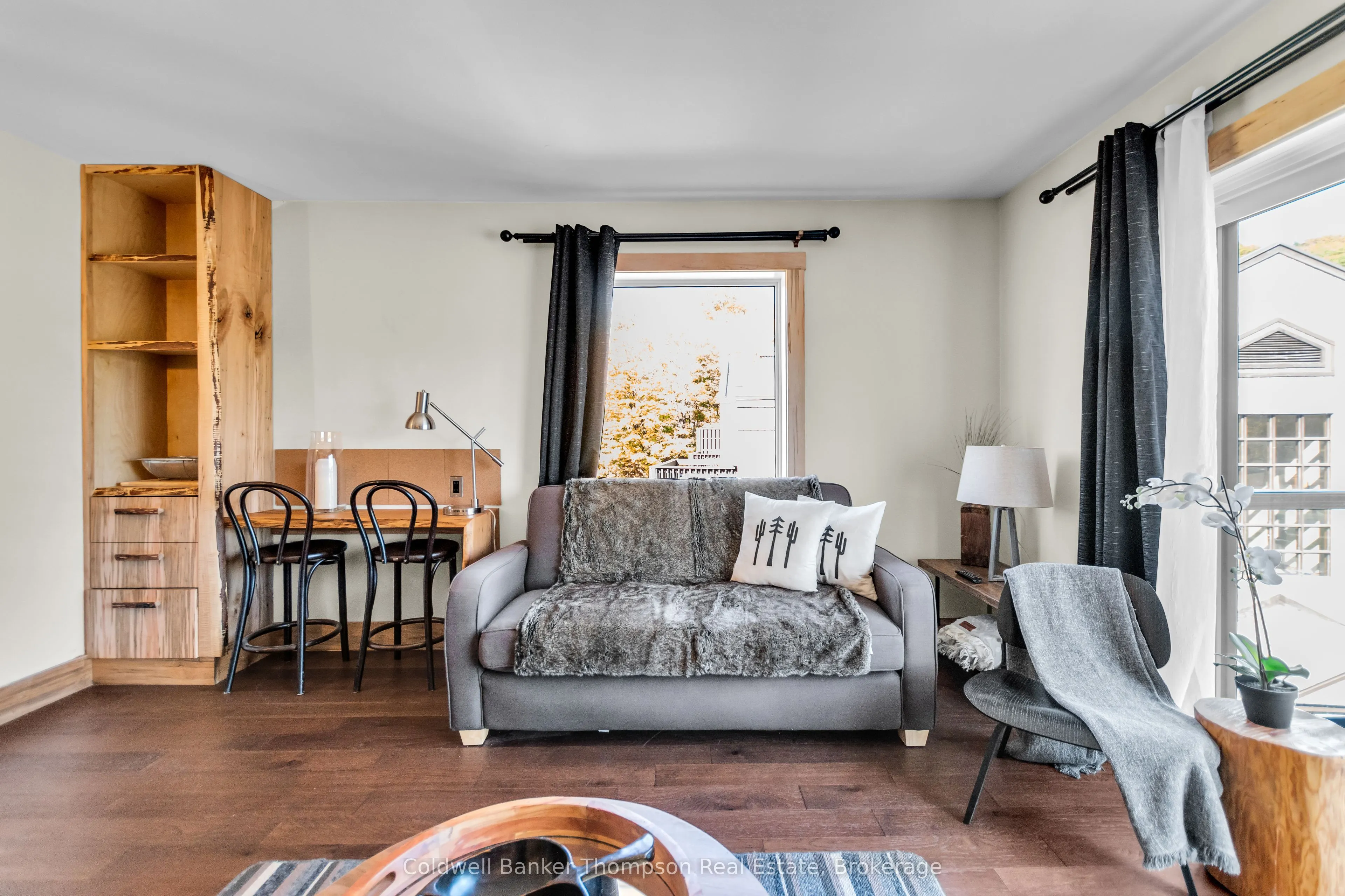 1235 -54 DEERHURST SUMMIT Drive, #307