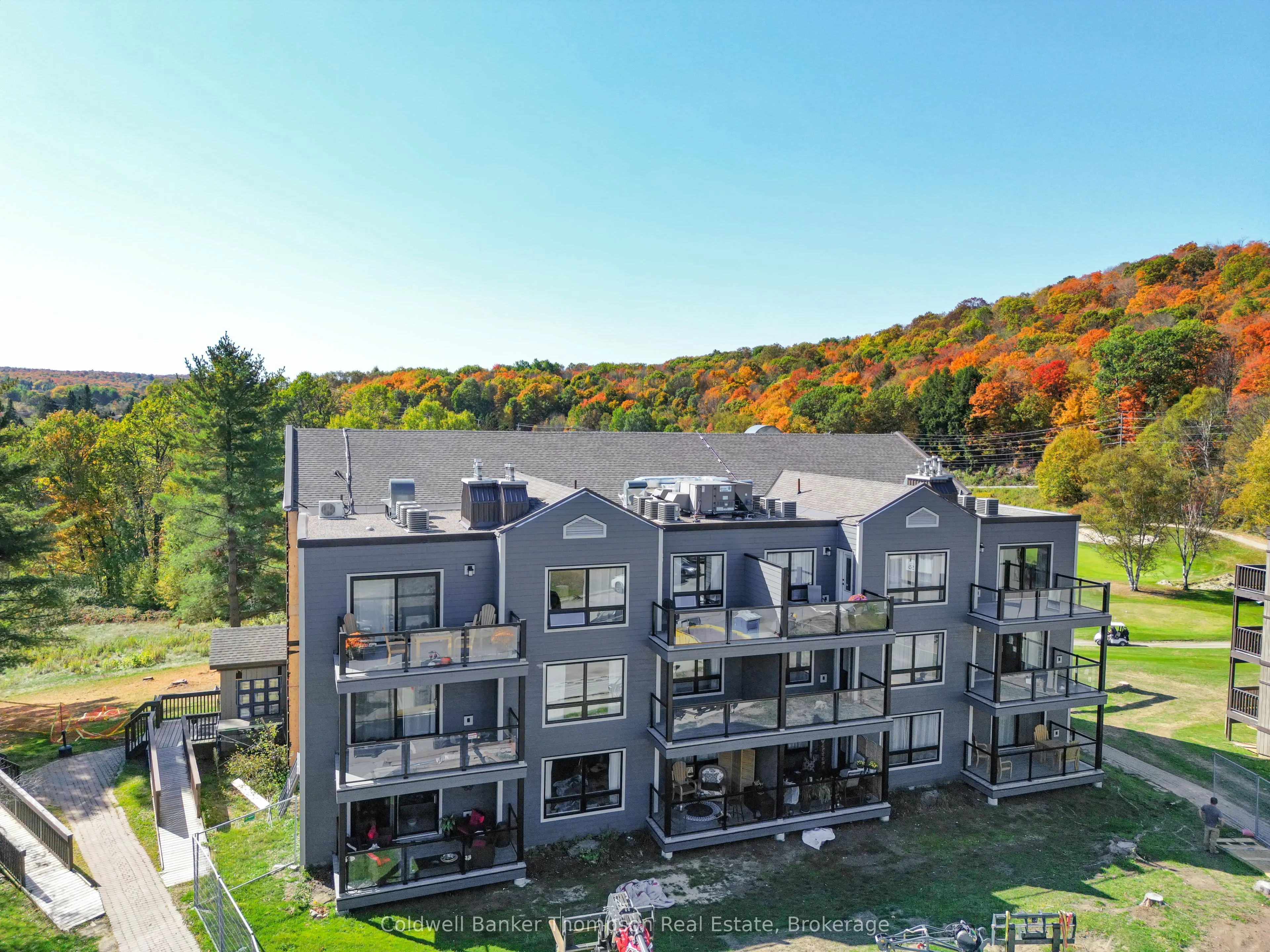1235 -54 DEERHURST SUMMIT Drive, #307