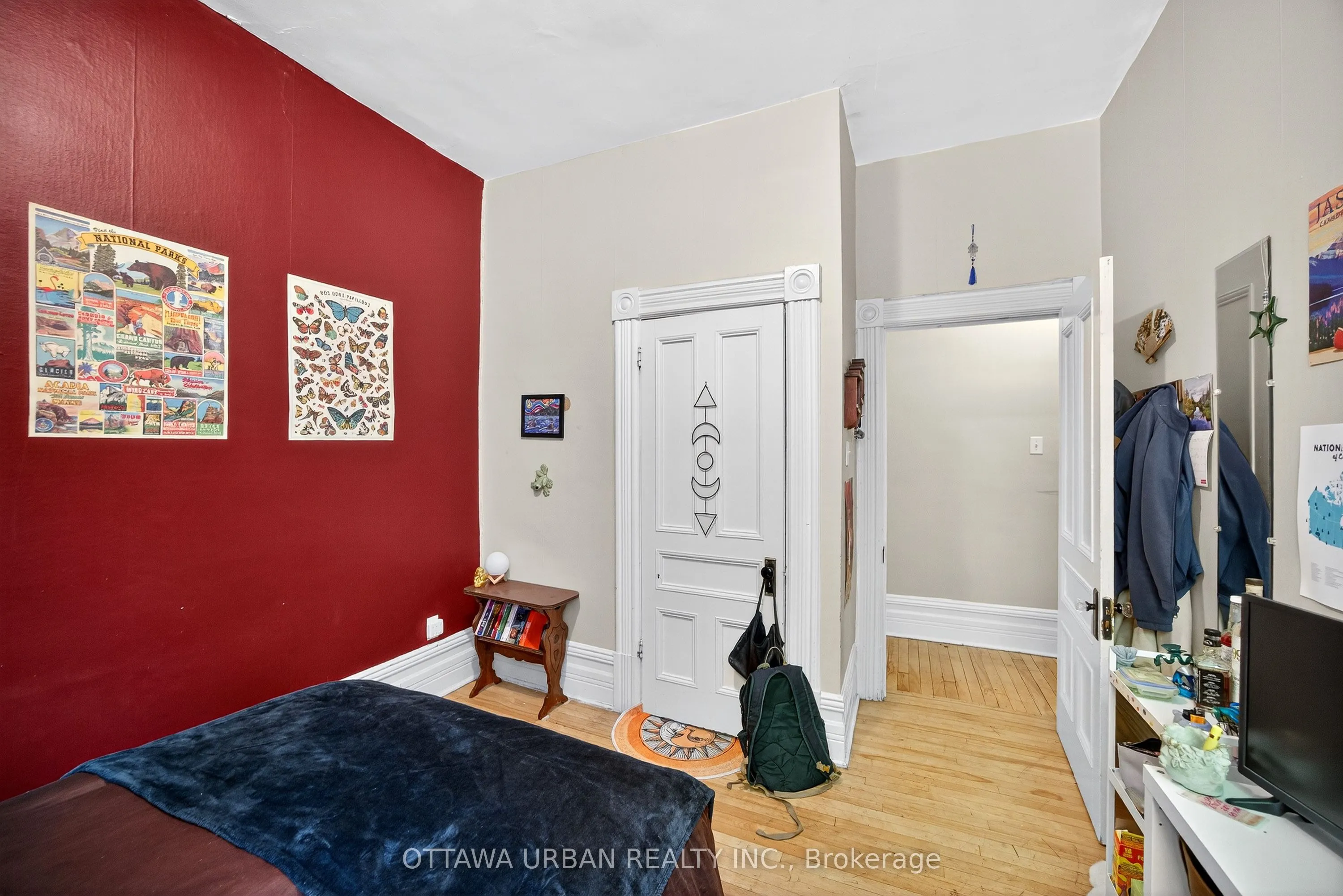 101 Strathcona Avenue