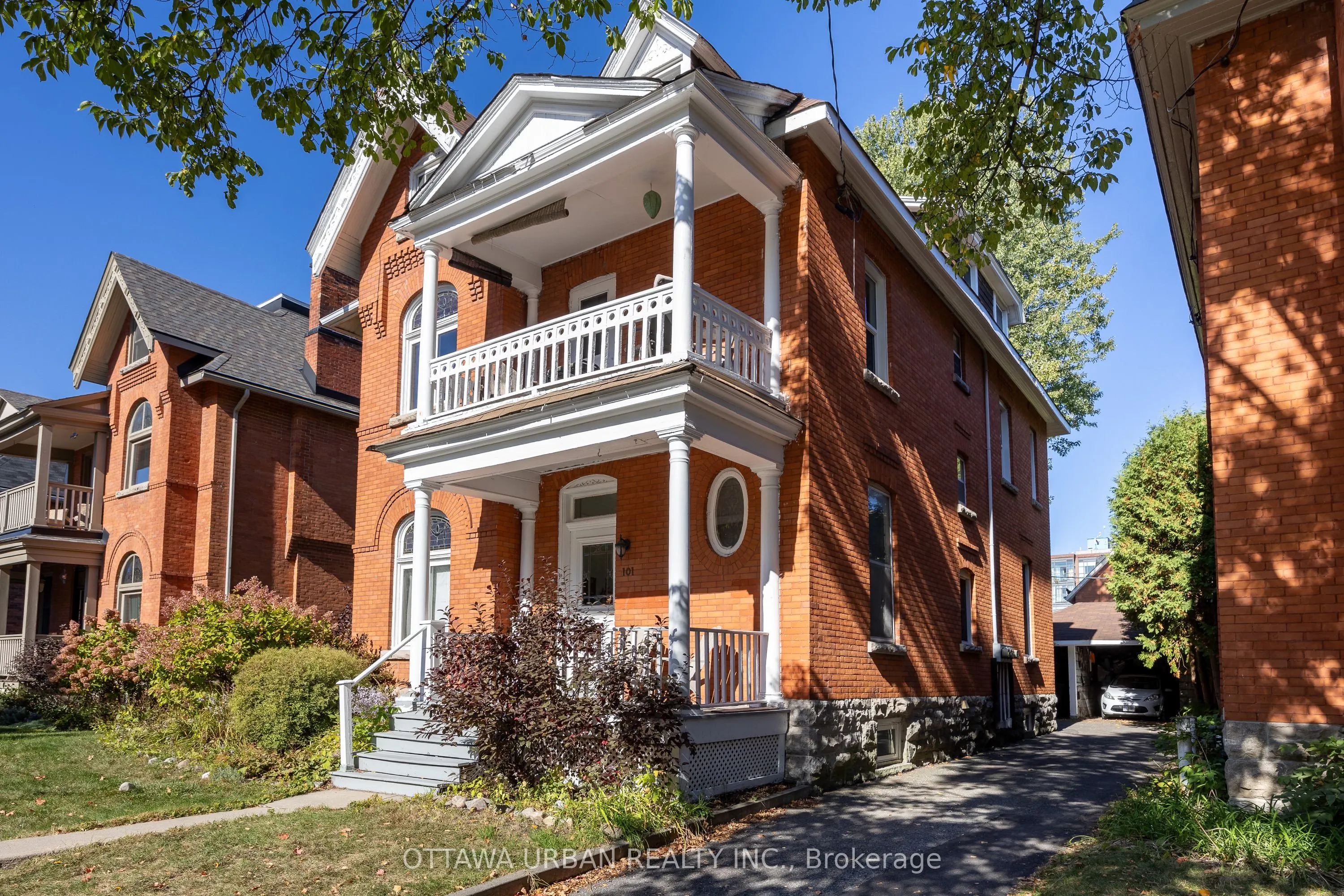 101 Strathcona Avenue
