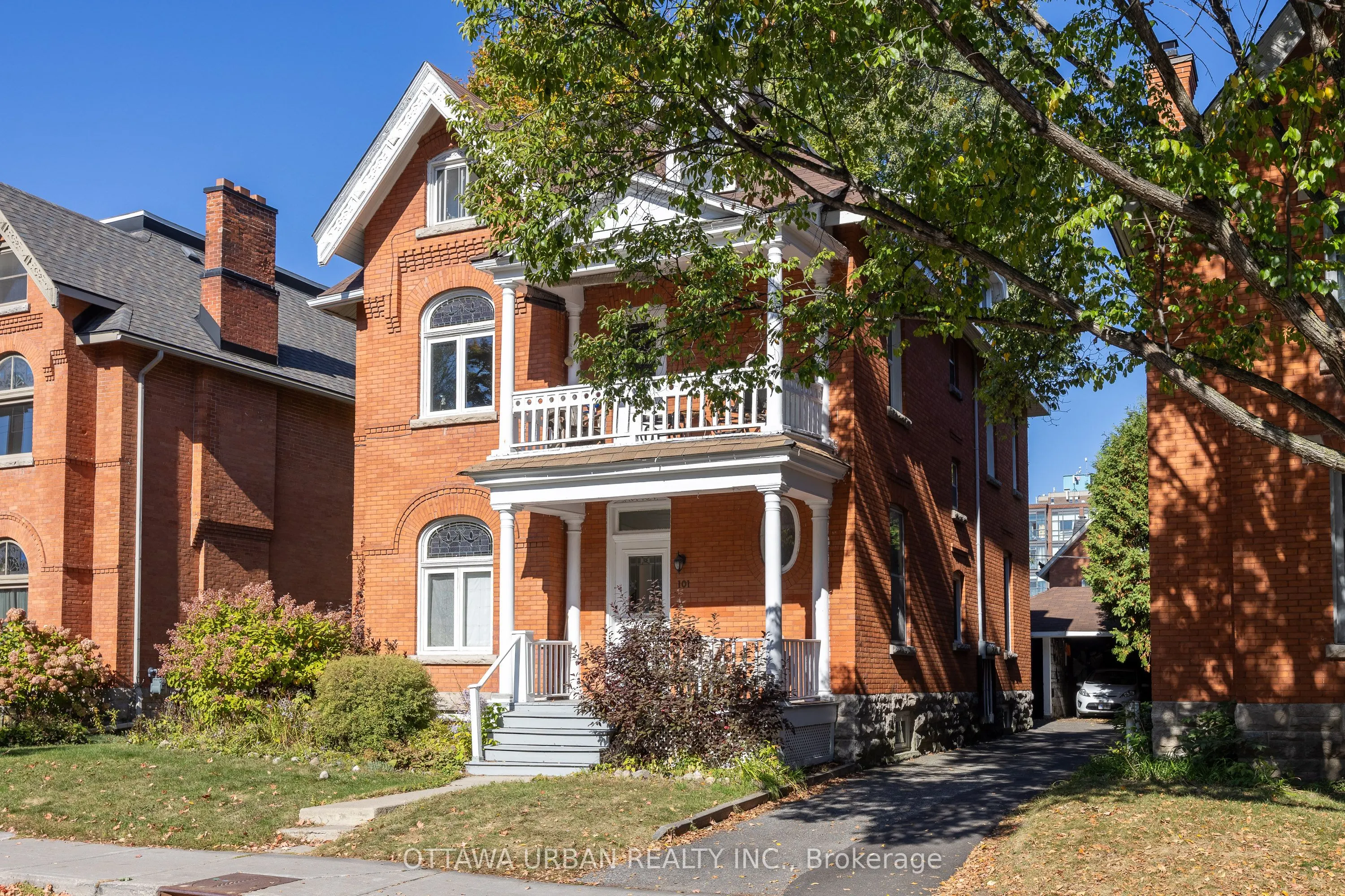 101 Strathcona Avenue