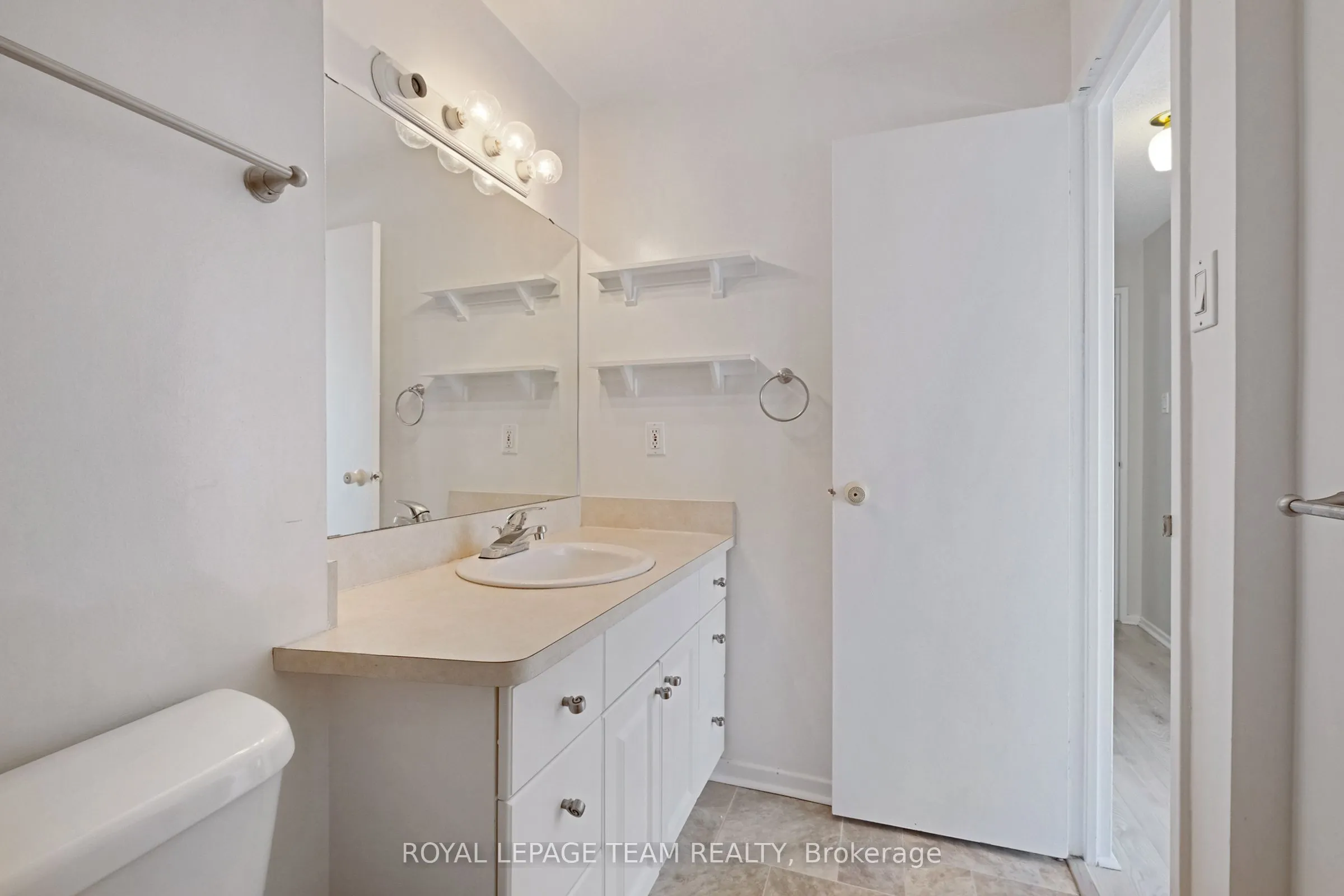 1599 Lassiter Terrace, #413
