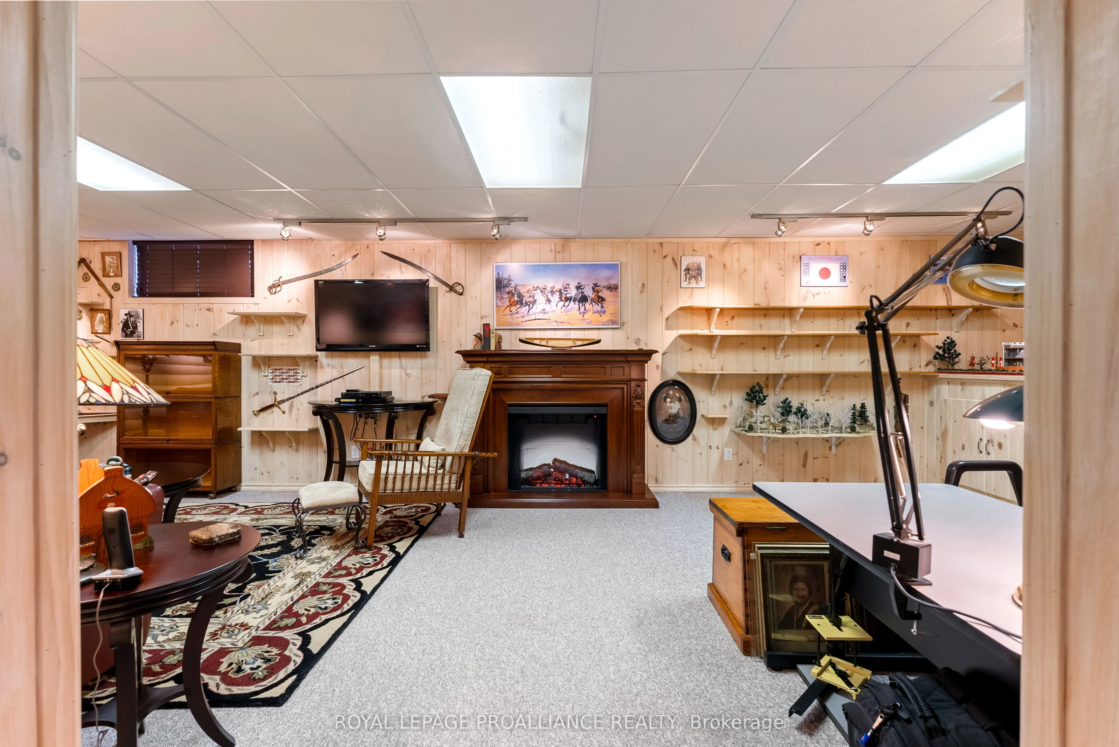 17276 Highway 41