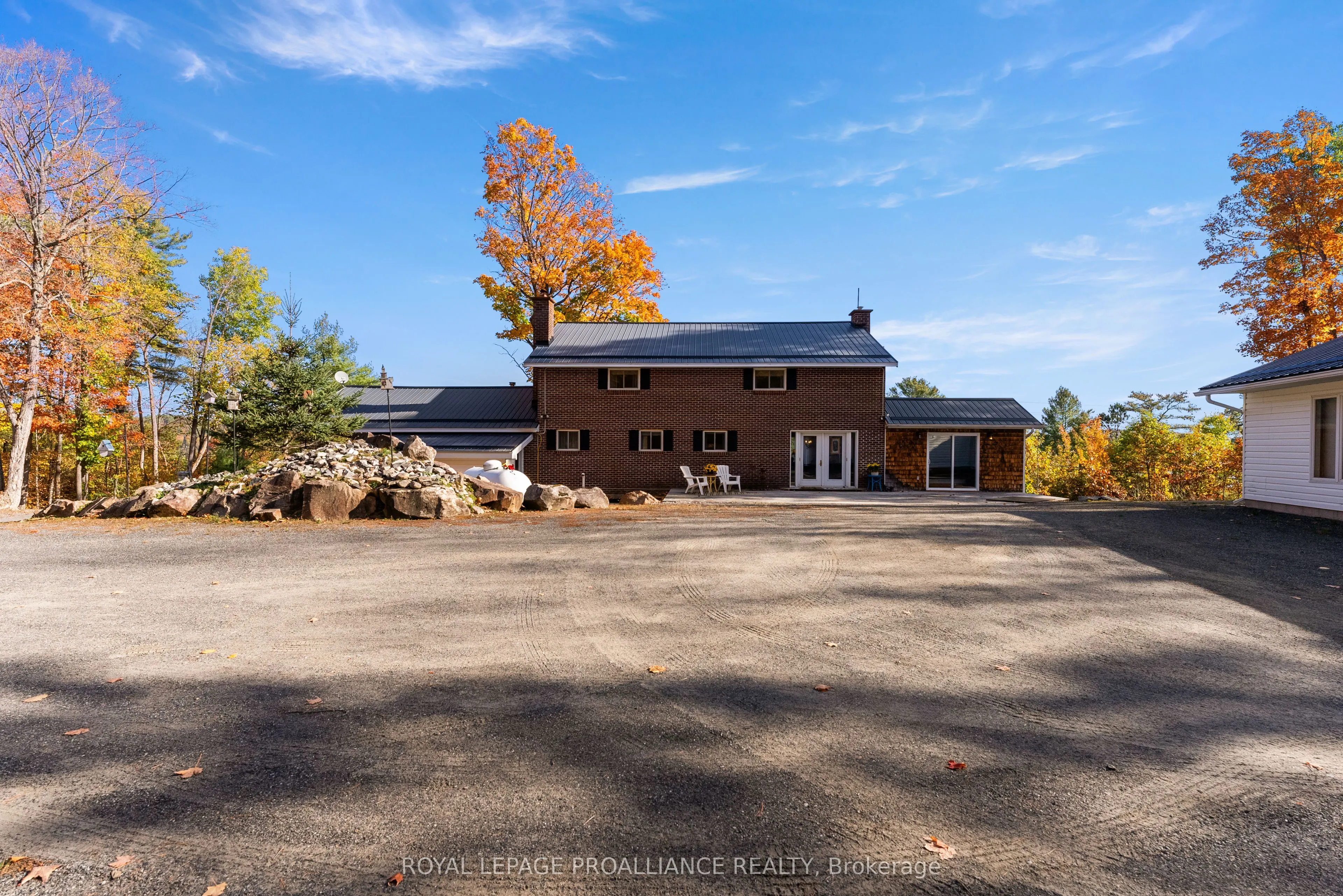 17276 Highway 41