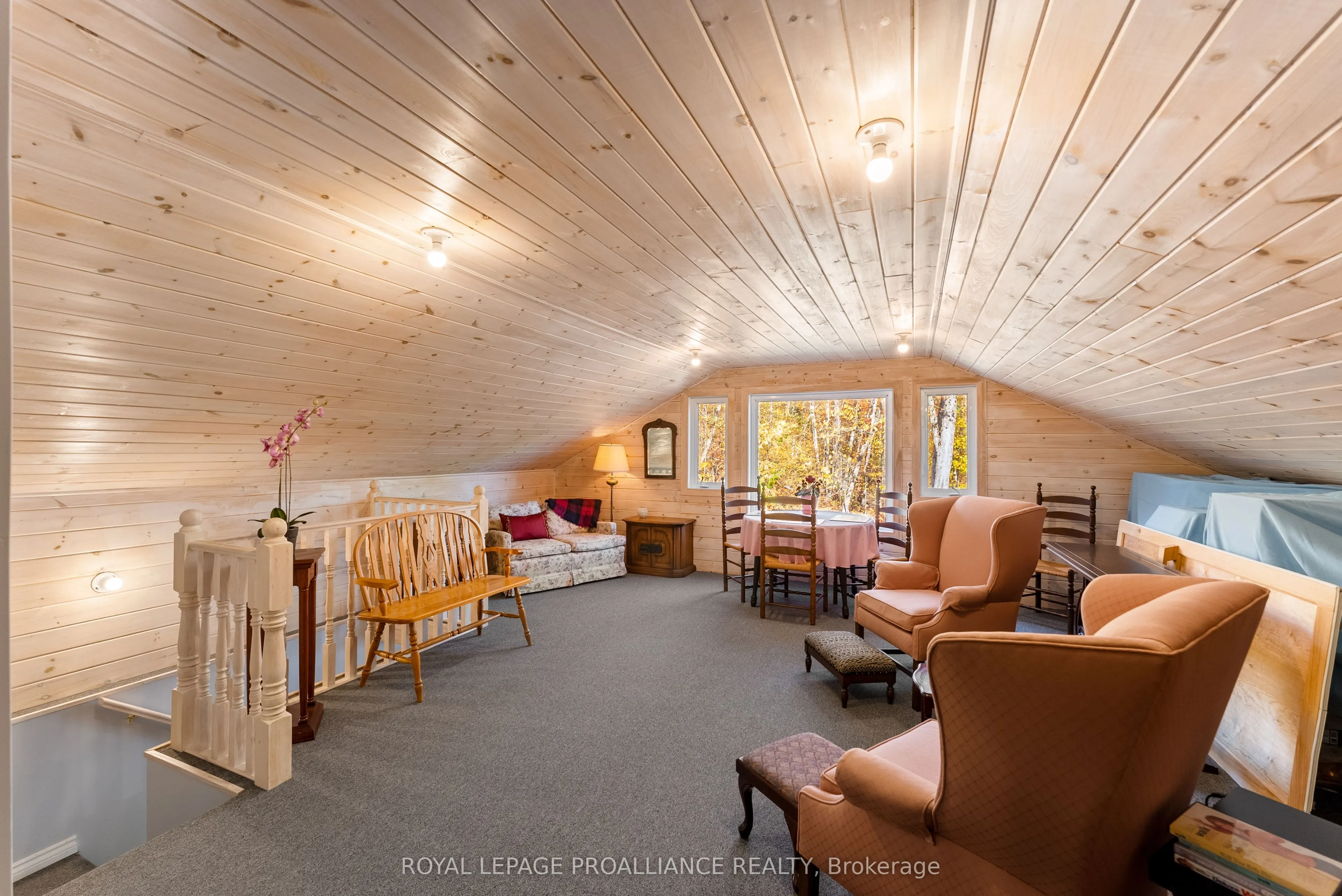 17276 Highway 41