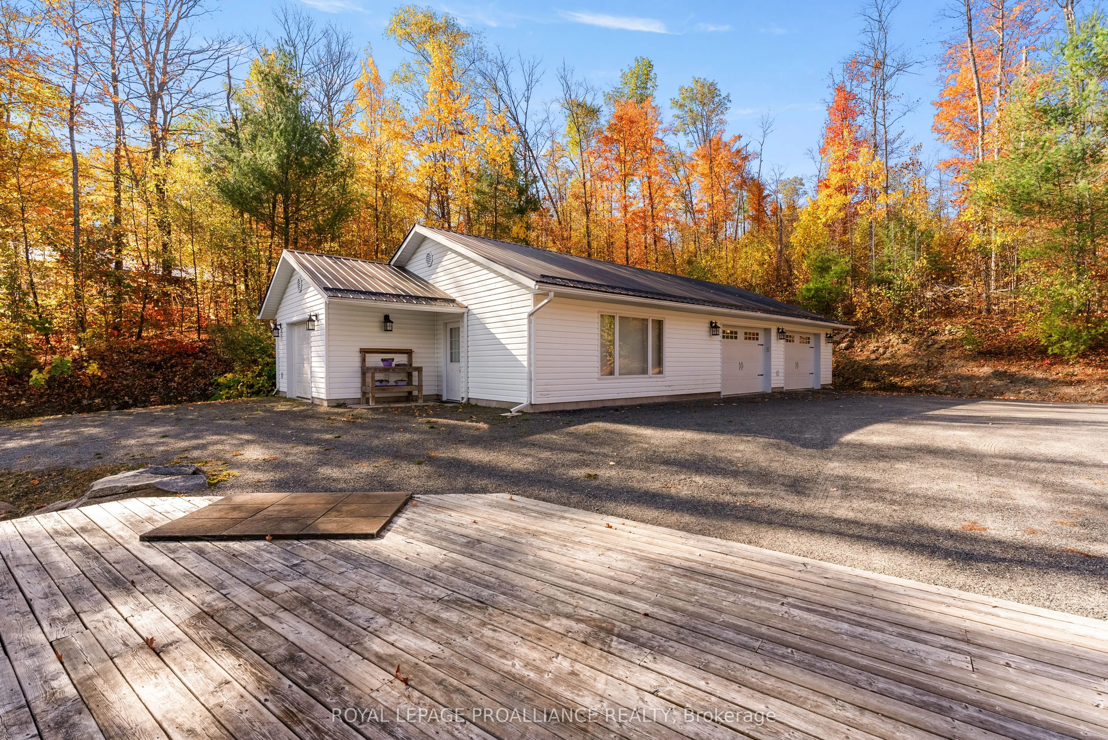 17276 Highway 41