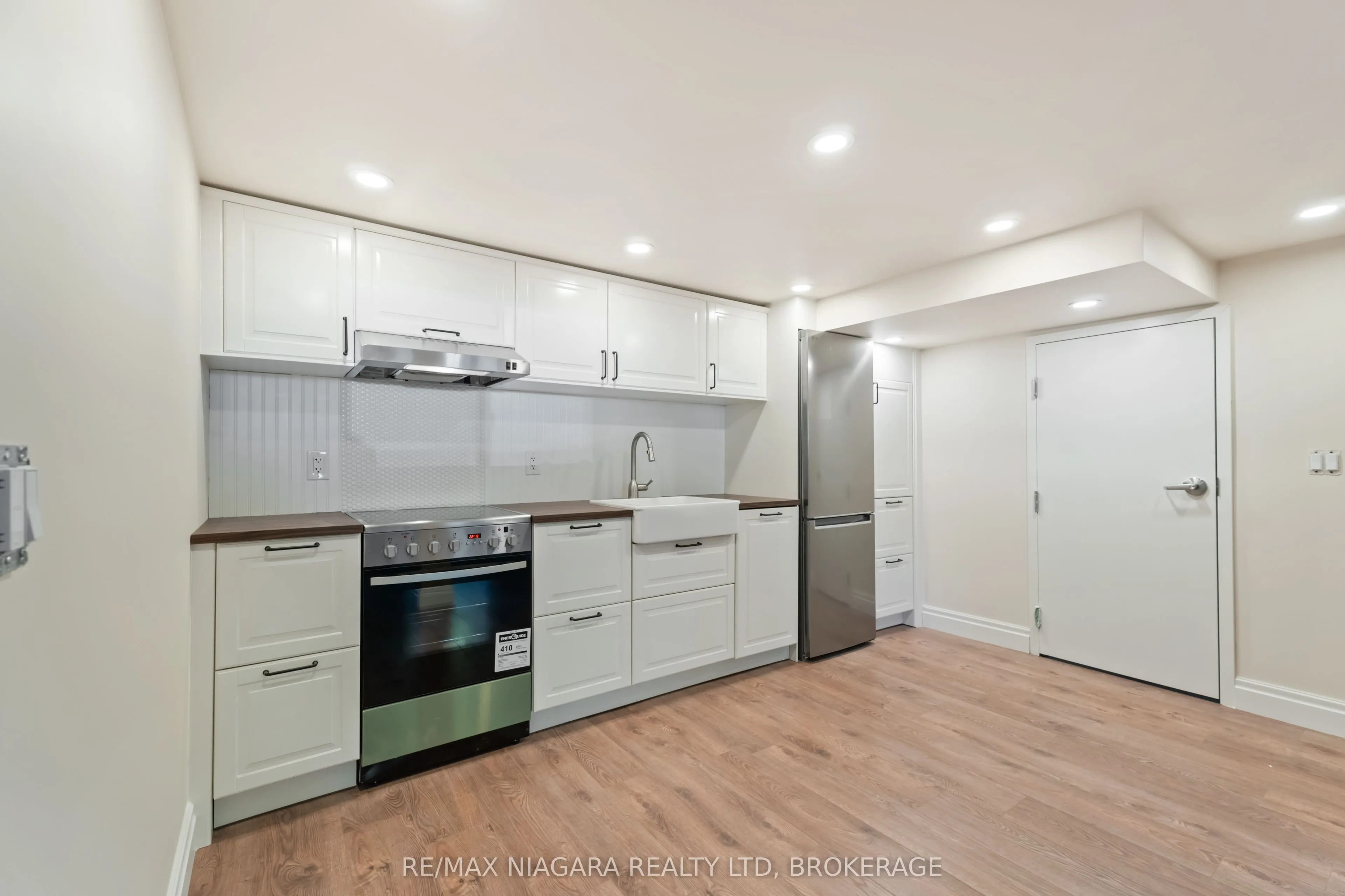 89 Bayview Drive