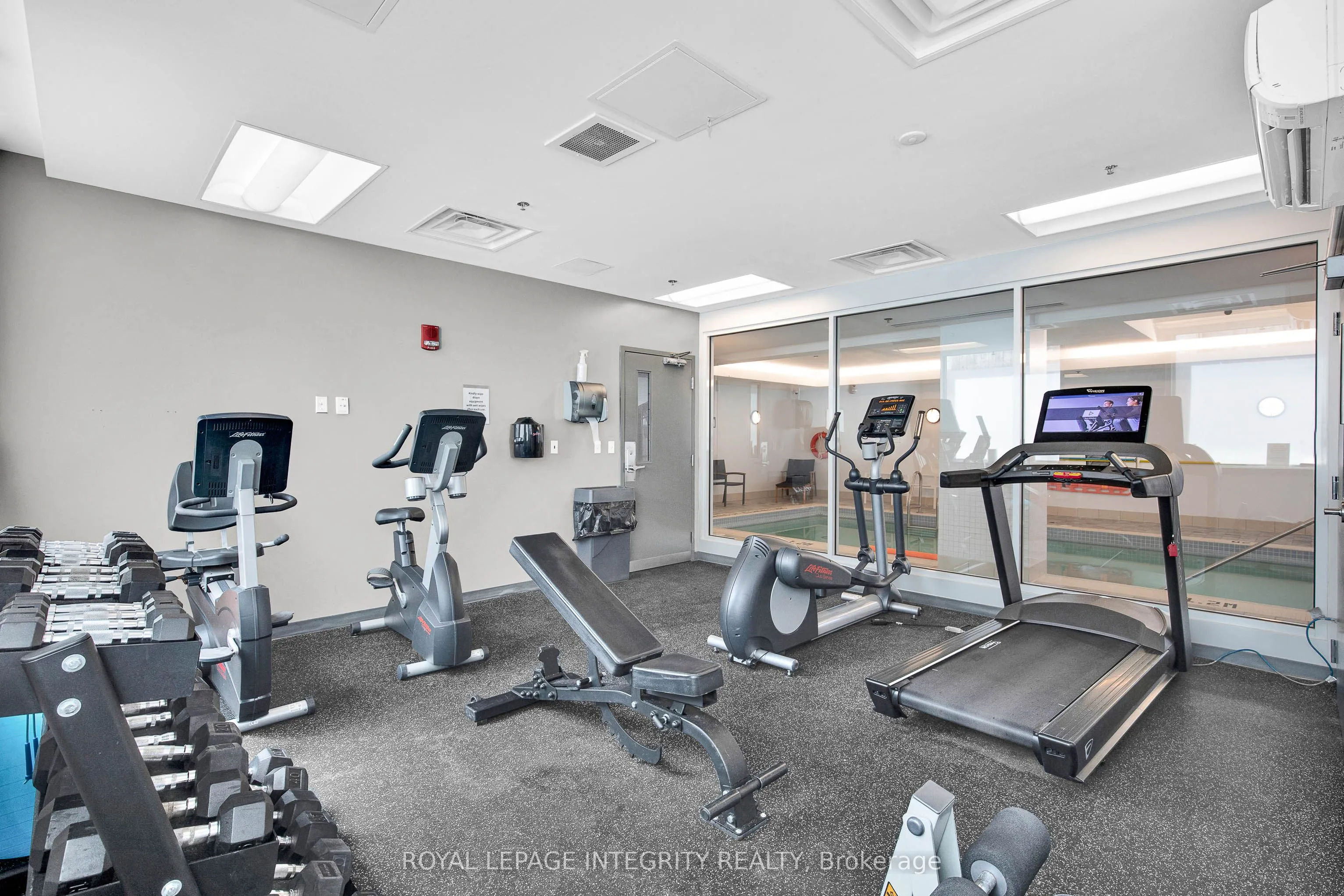 238 Besserer Street, #1207