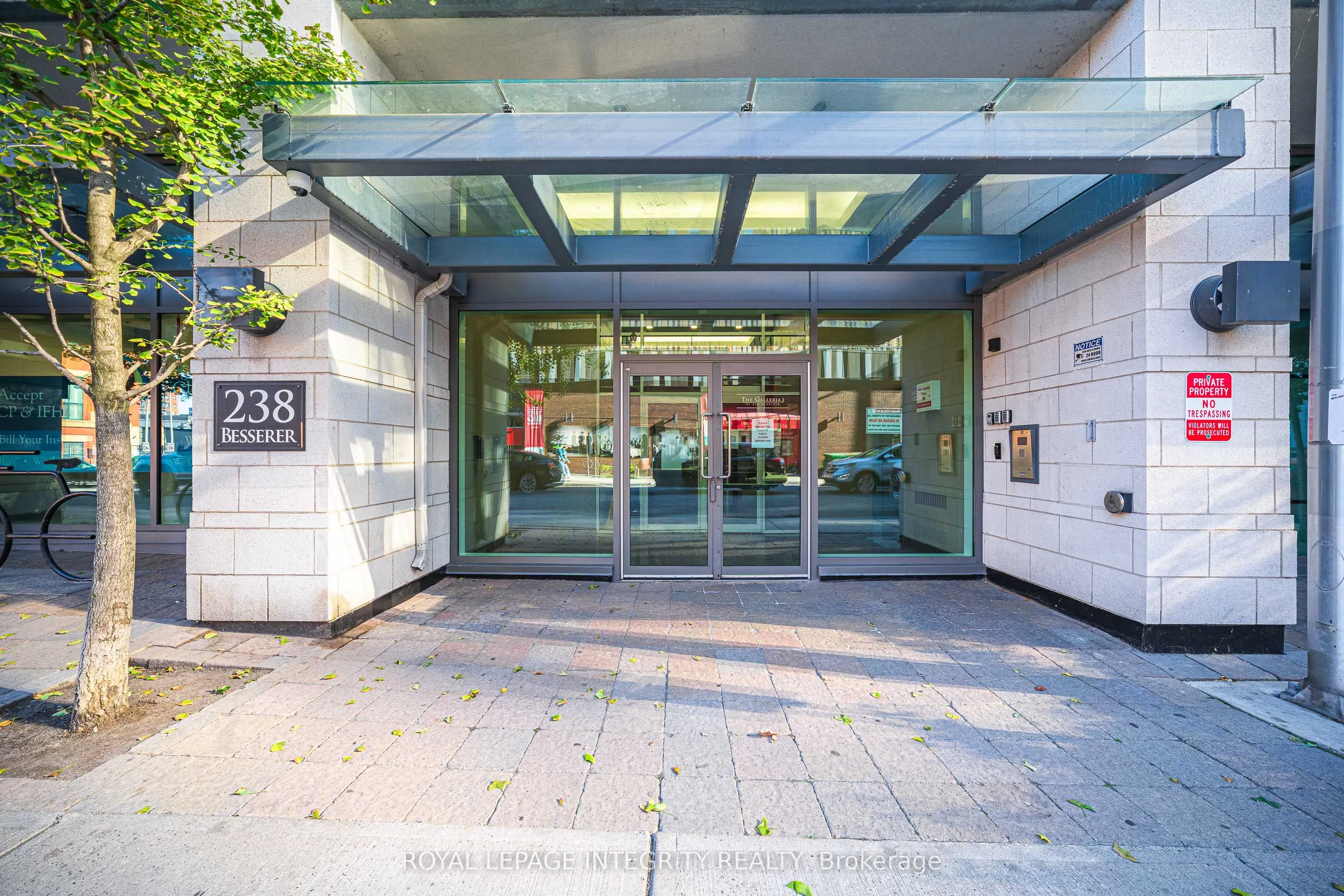 238 Besserer Street, #1207