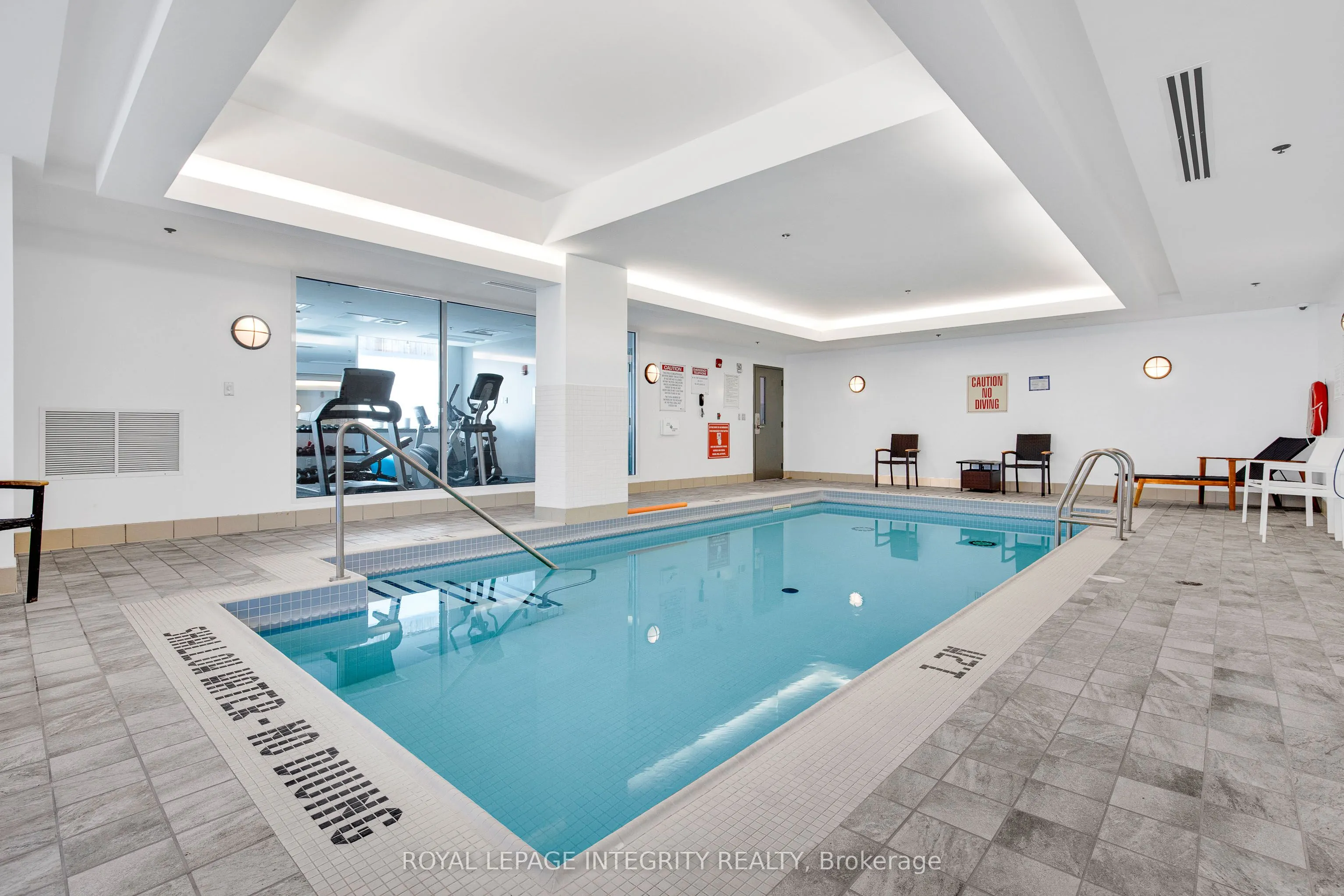 238 Besserer Street, #1207