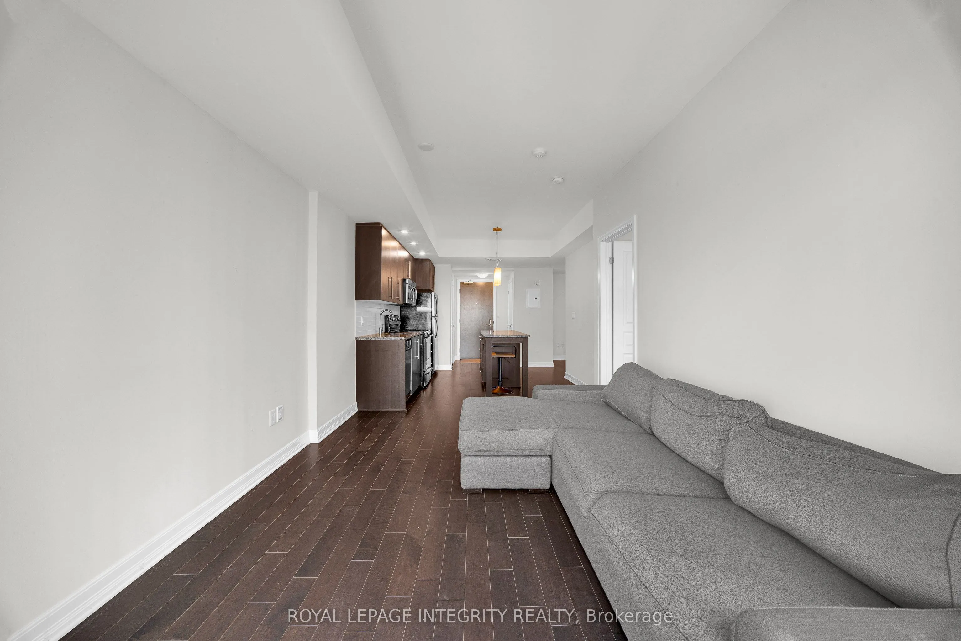 238 Besserer Street, #1207