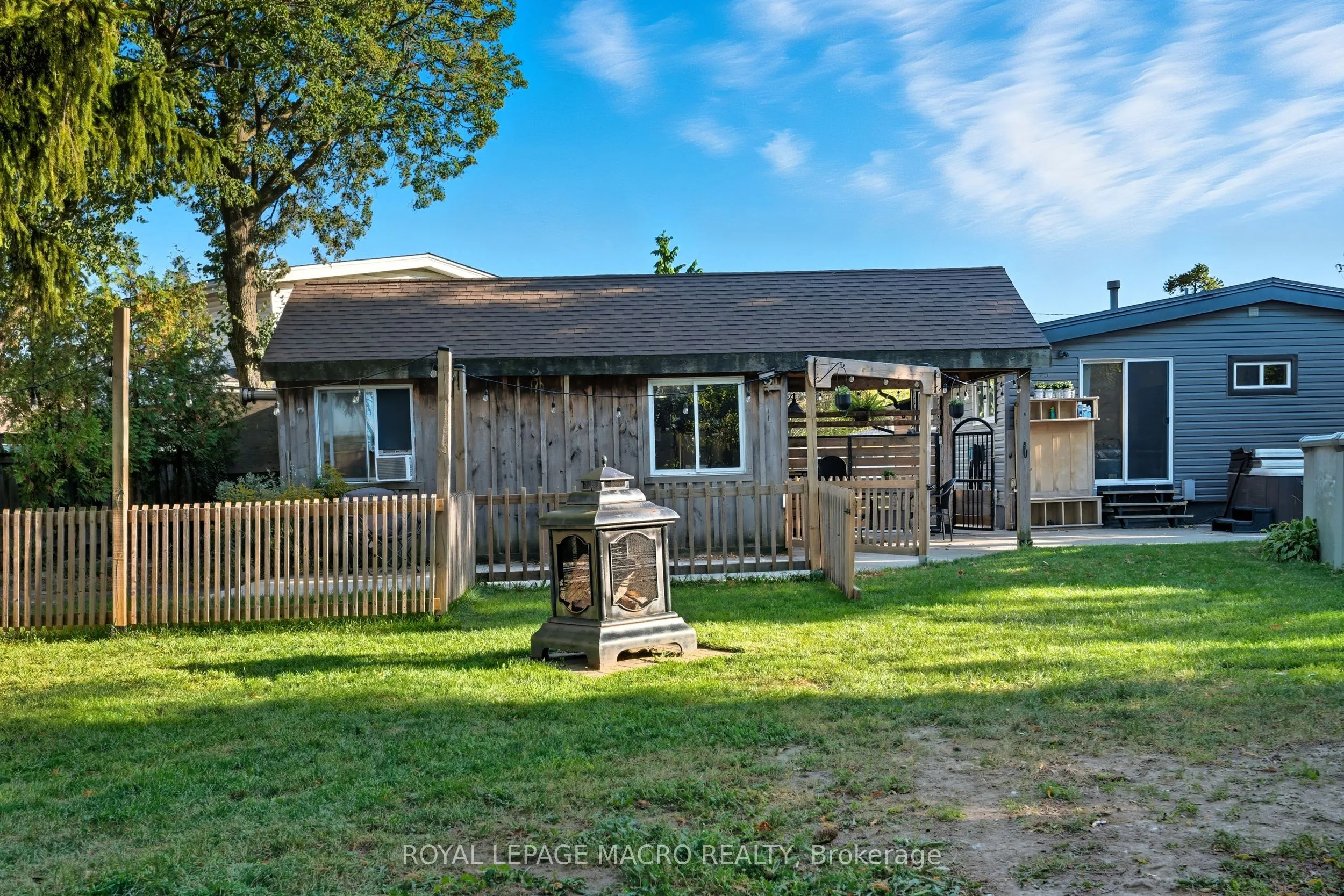 17 Carmen Avenue