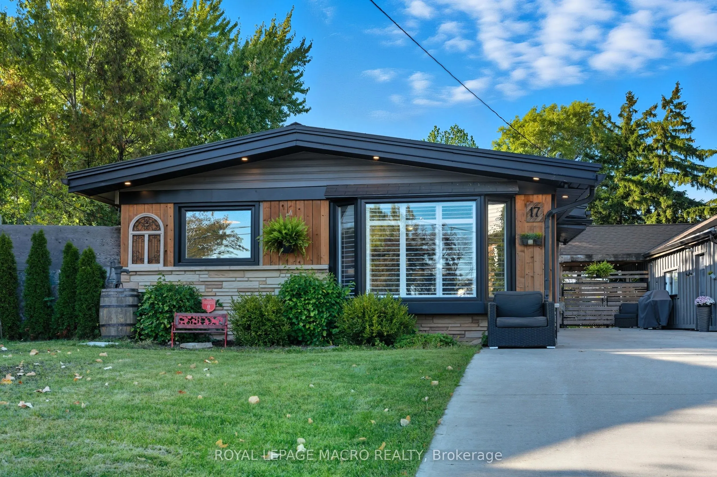 17 Carmen Avenue