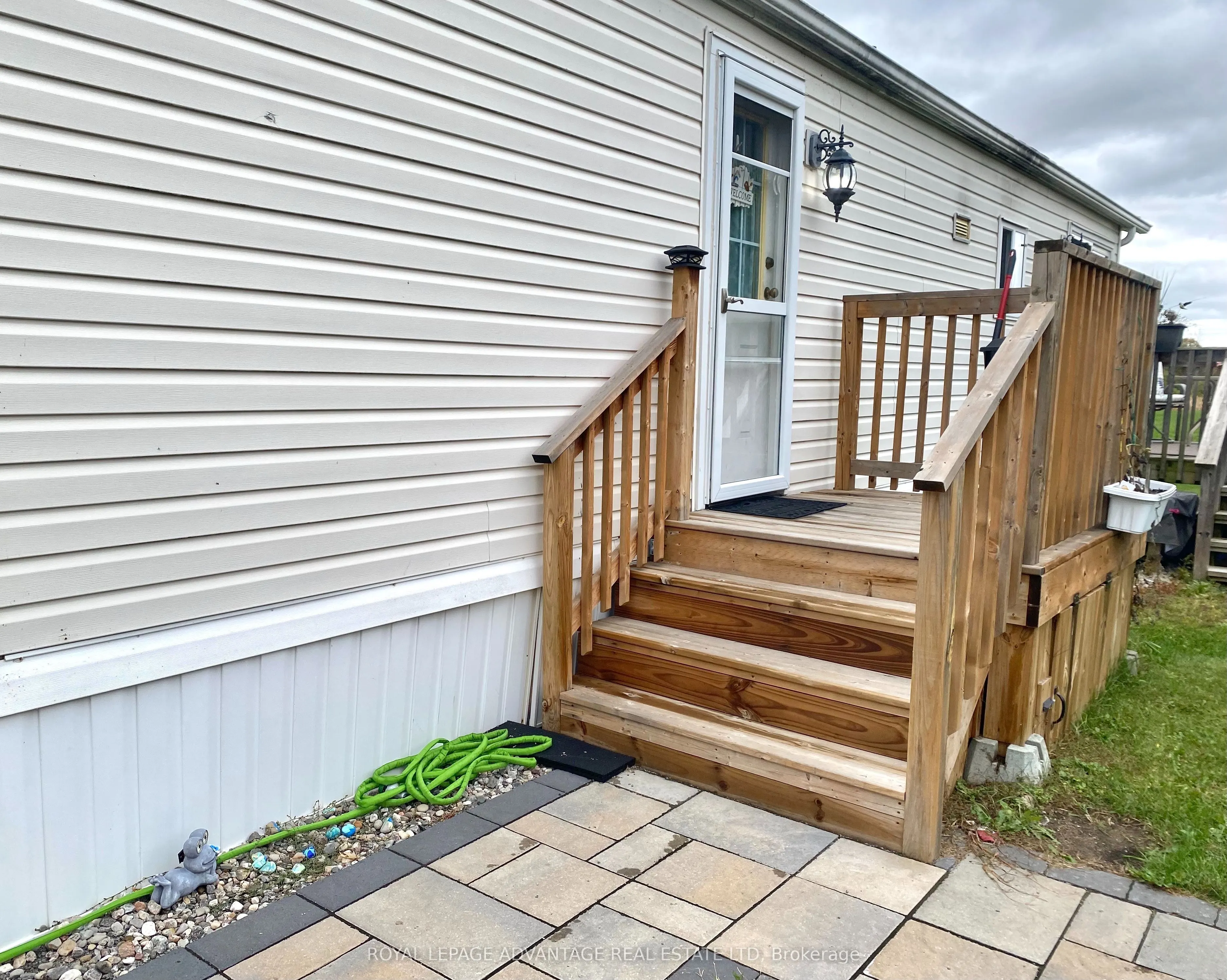 15 Saddle Avenue