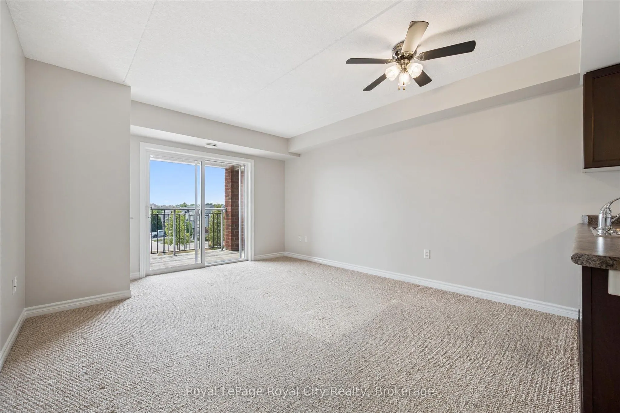 60 Lynnmore Street, #313