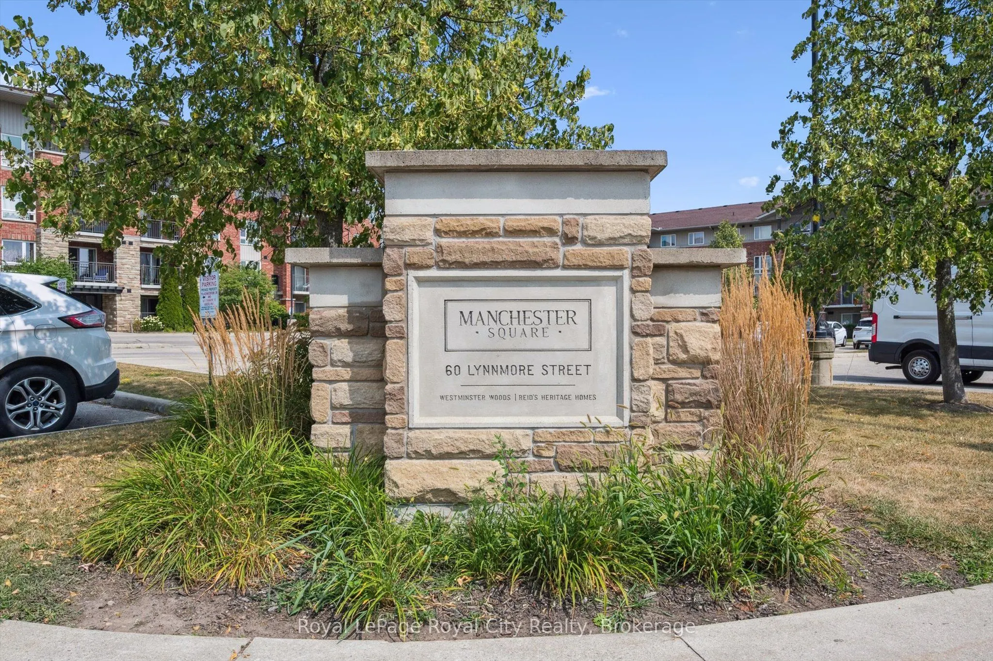 60 Lynnmore Street, #313
