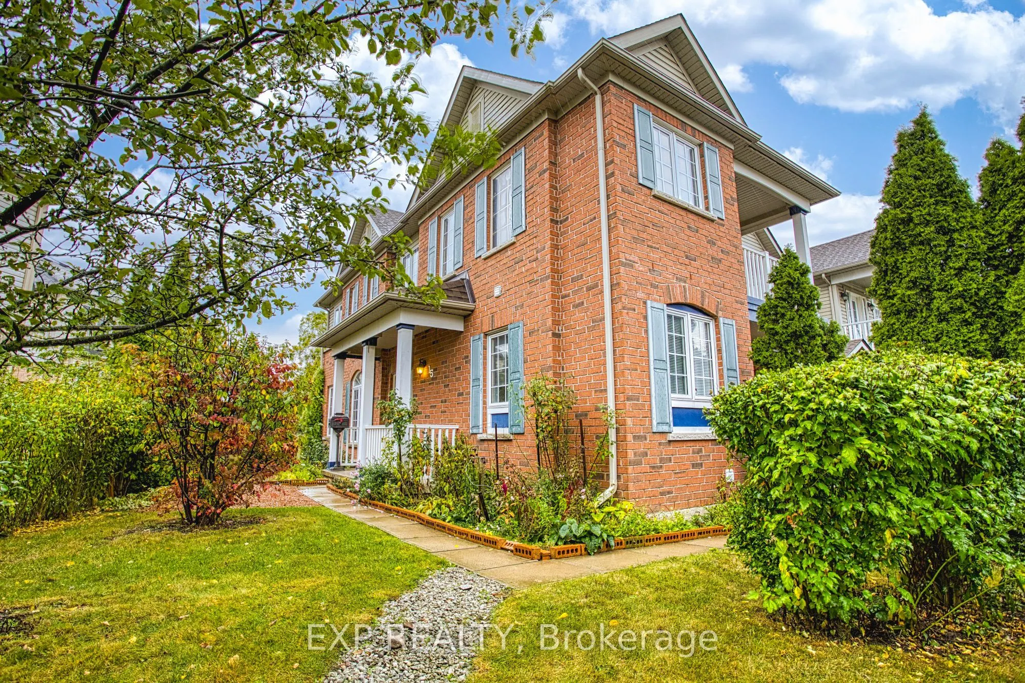 15 Chloe Street