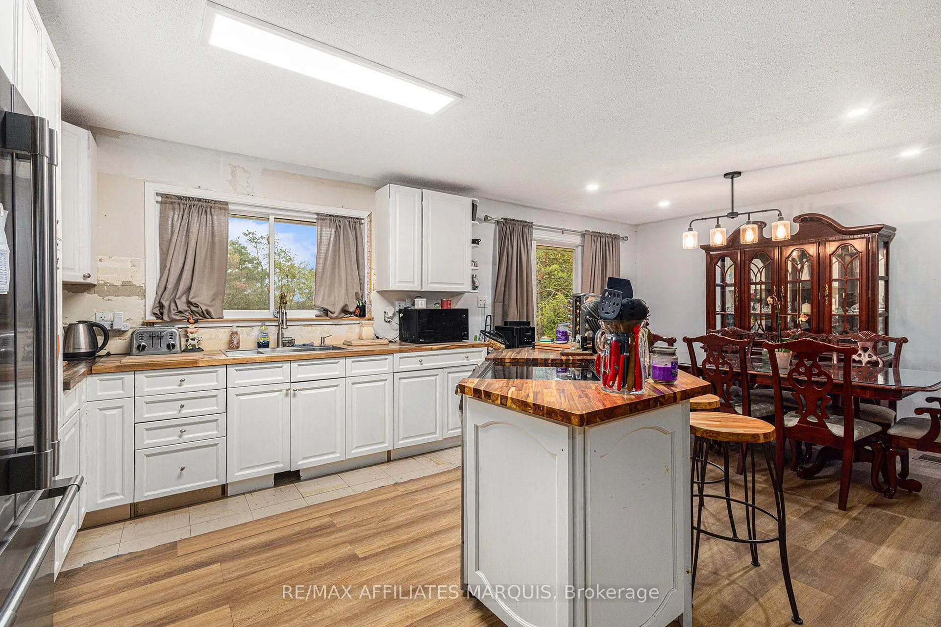 7349 Roger Stevens Drive