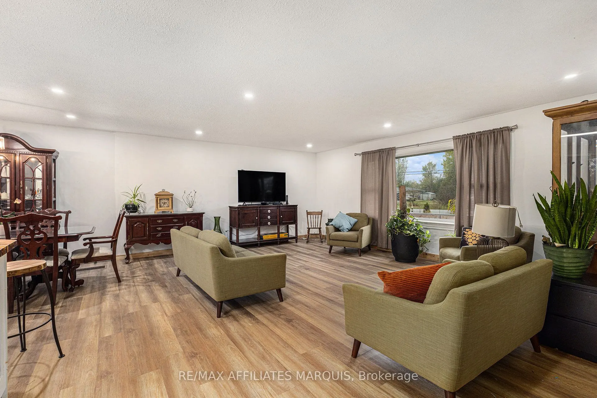 7349 Roger Stevens Drive