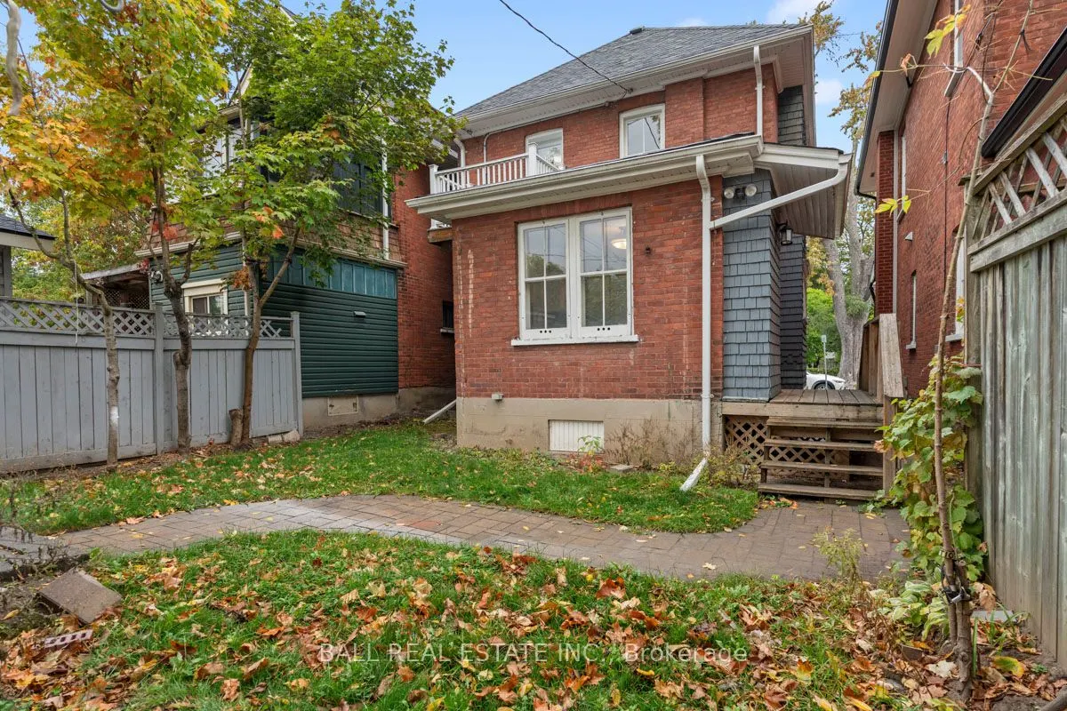 597 Gilmour Street