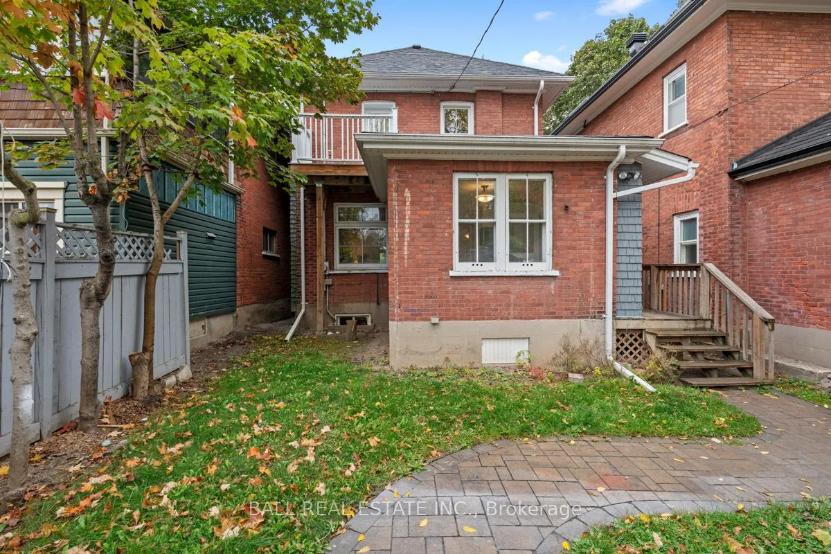 597 Gilmour Street