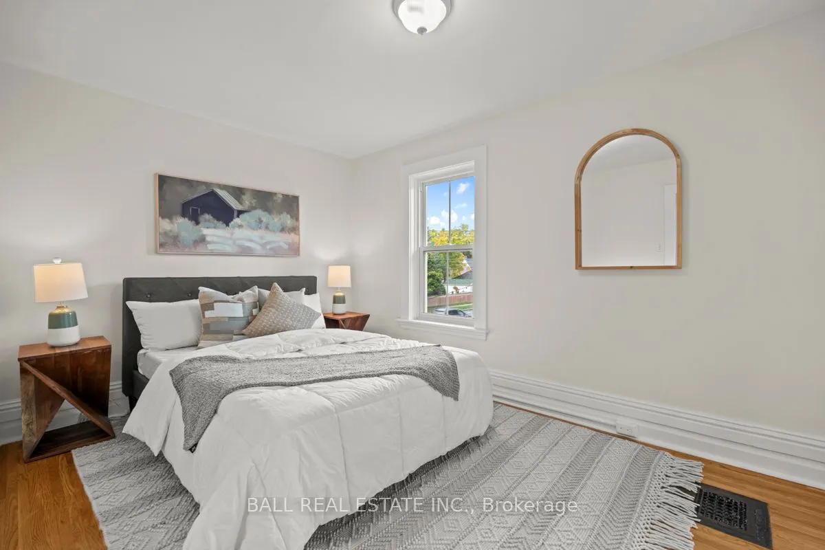 597 Gilmour Street
