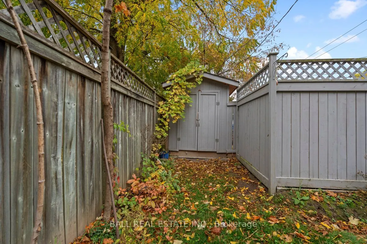 597 Gilmour Street