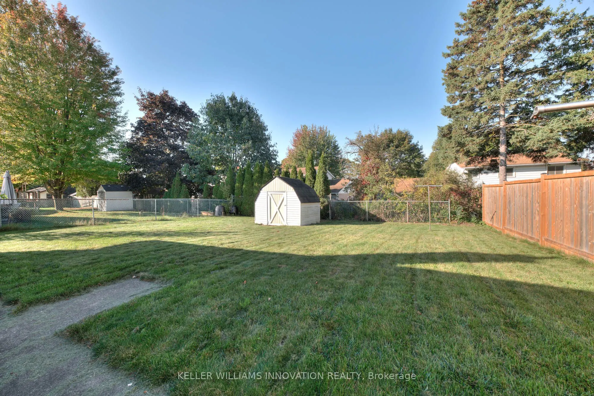 406 Franklin Street N