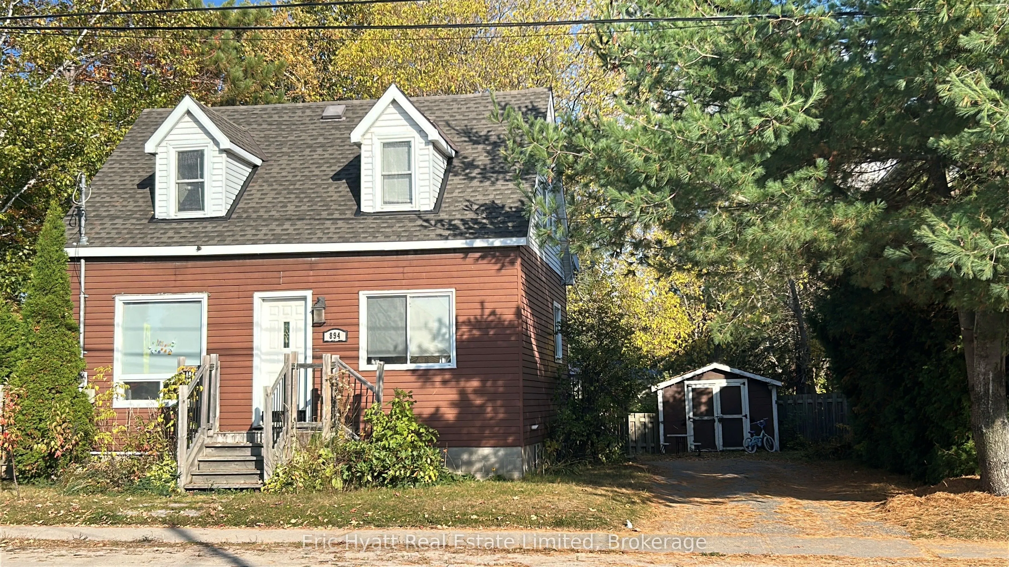 894 O'BRIEN Street