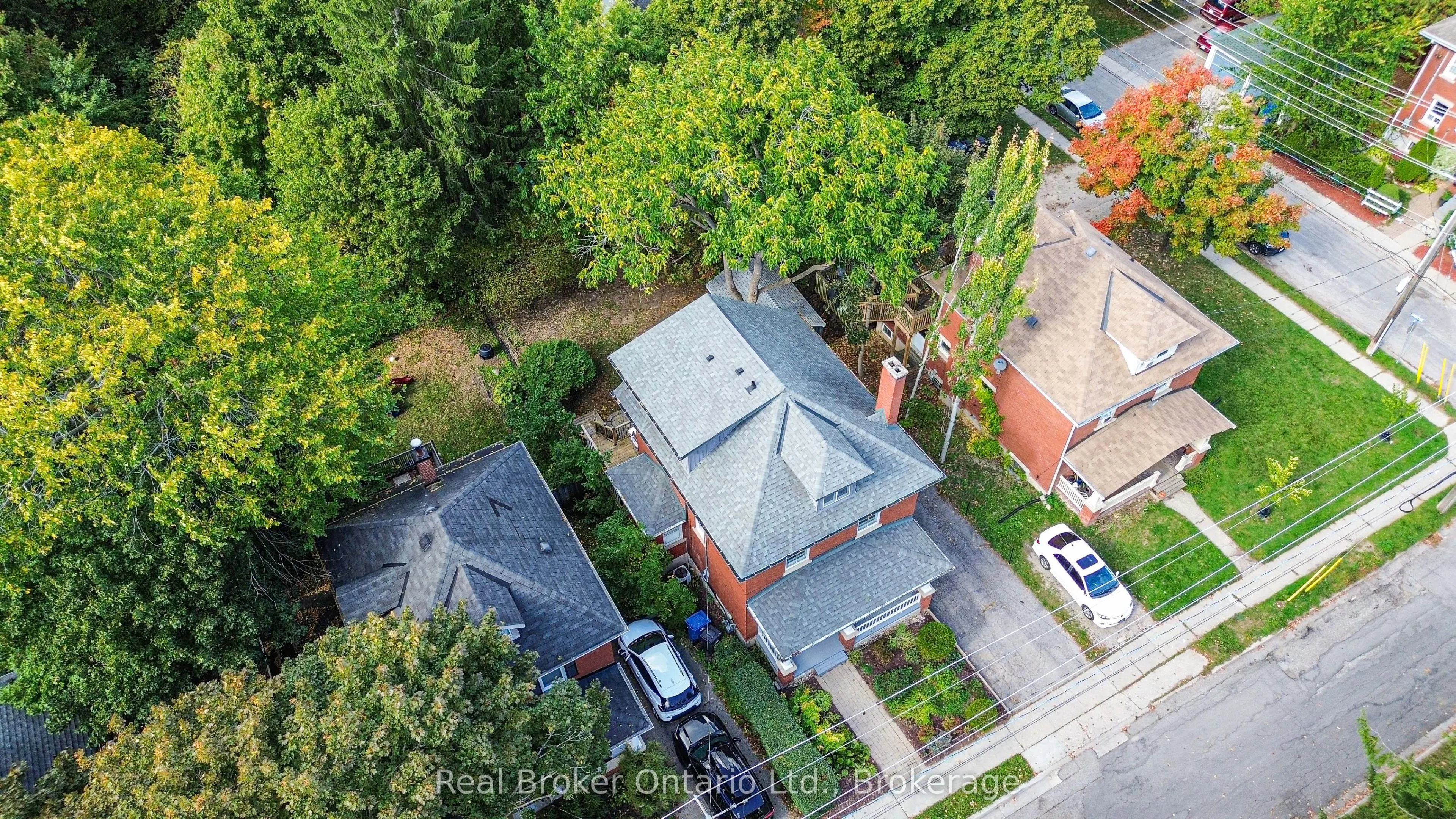 65 FORBES Avenue