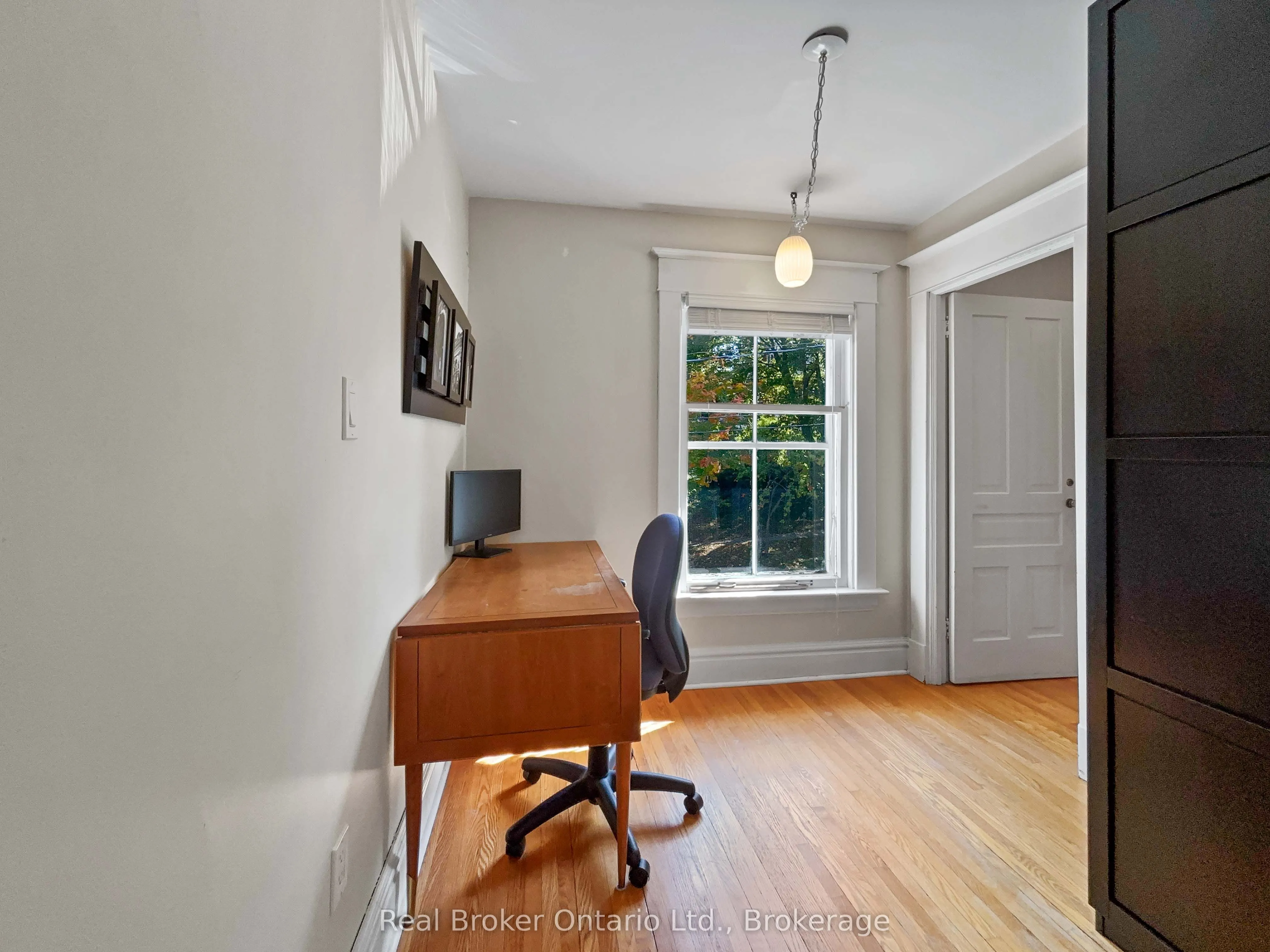 65 FORBES Avenue