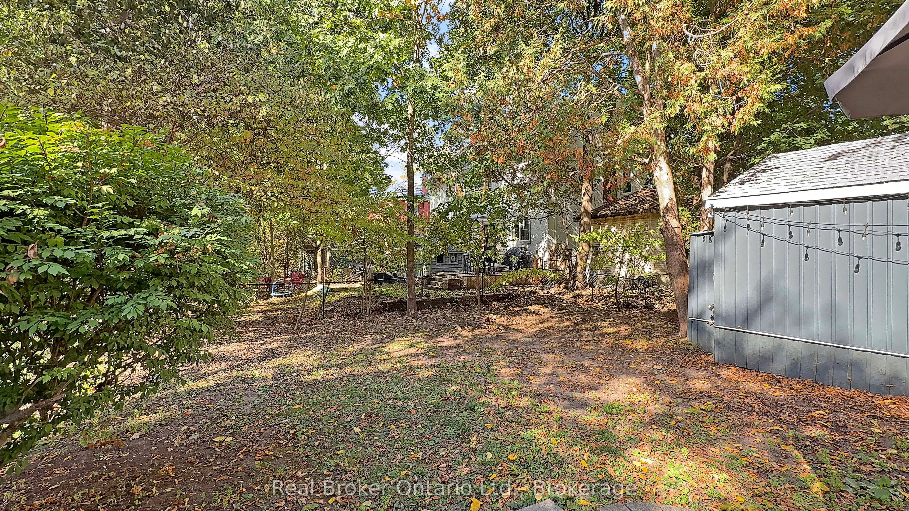 65 FORBES Avenue