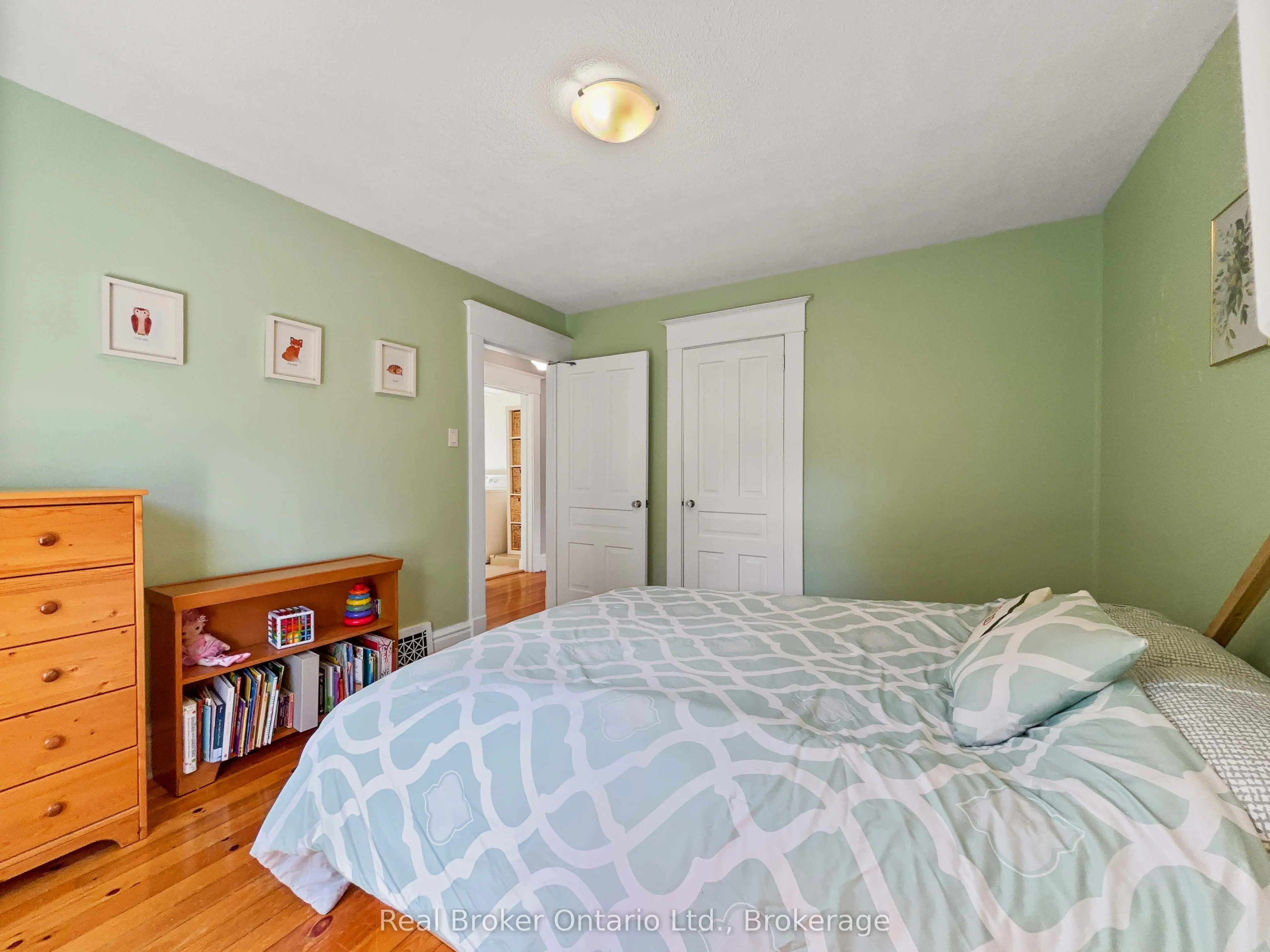 65 FORBES Avenue