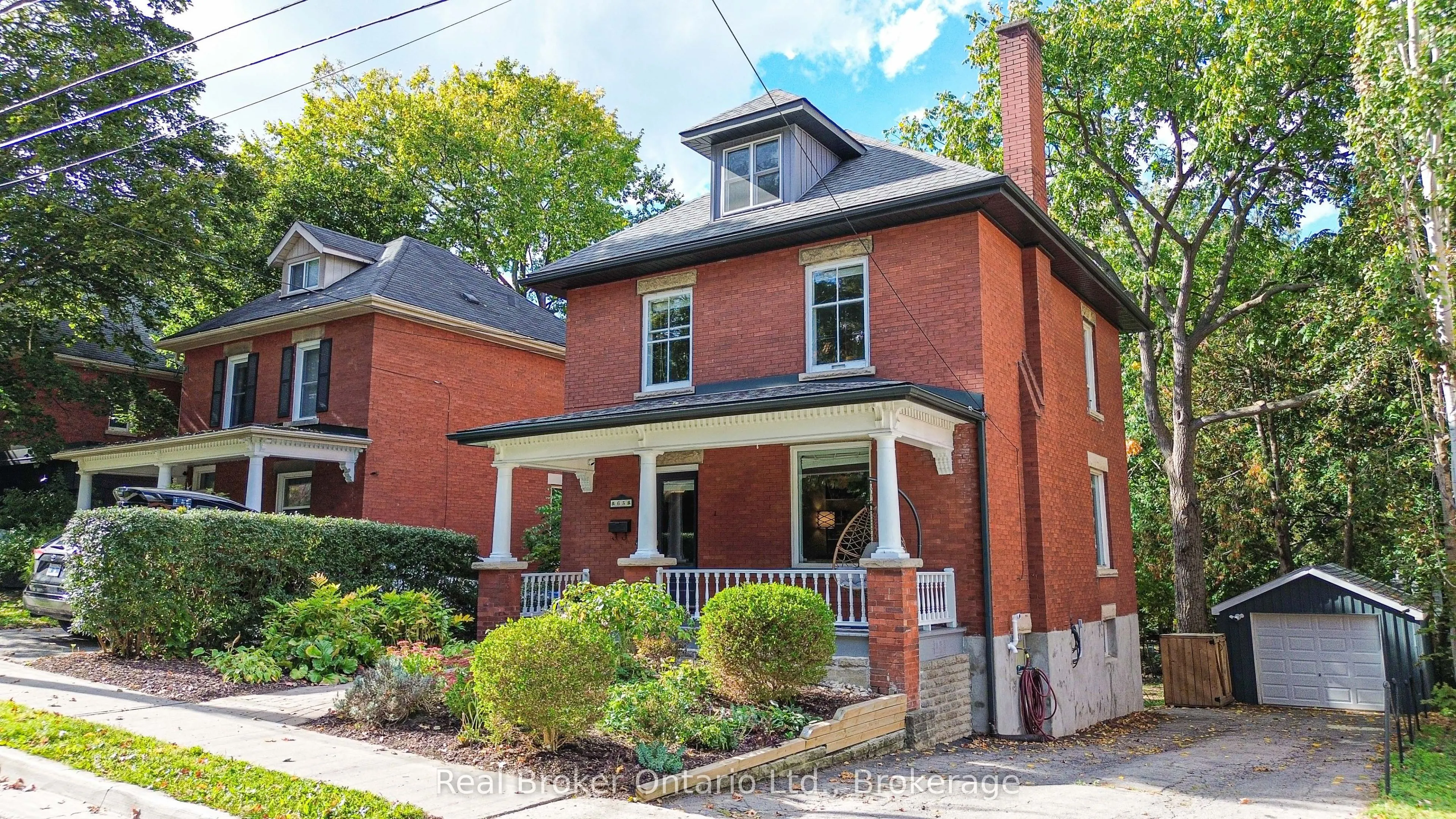 65 FORBES Avenue