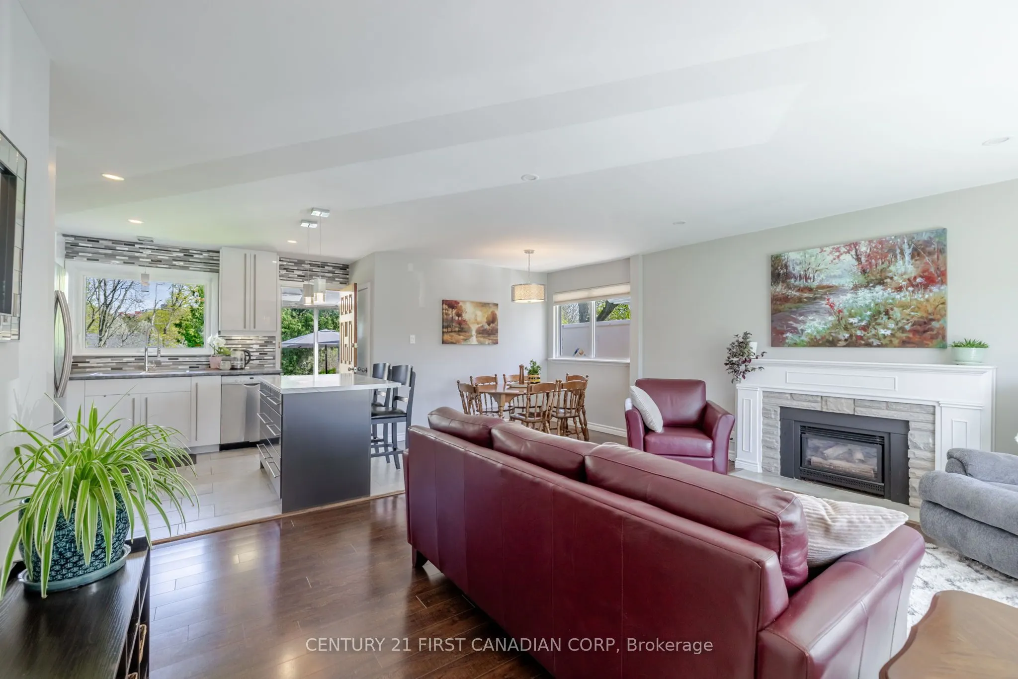 460 Beachwood Avenue