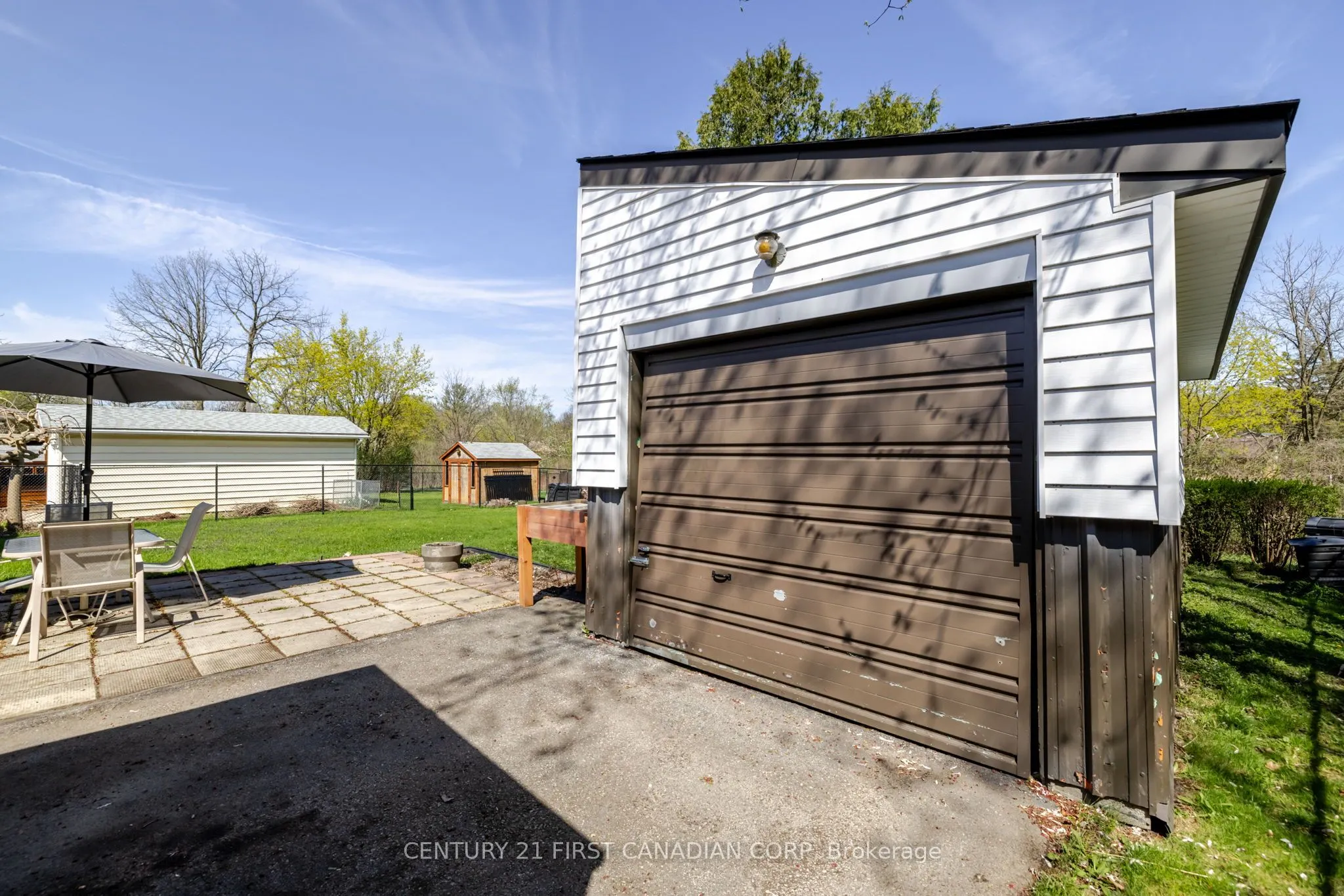 460 Beachwood Avenue