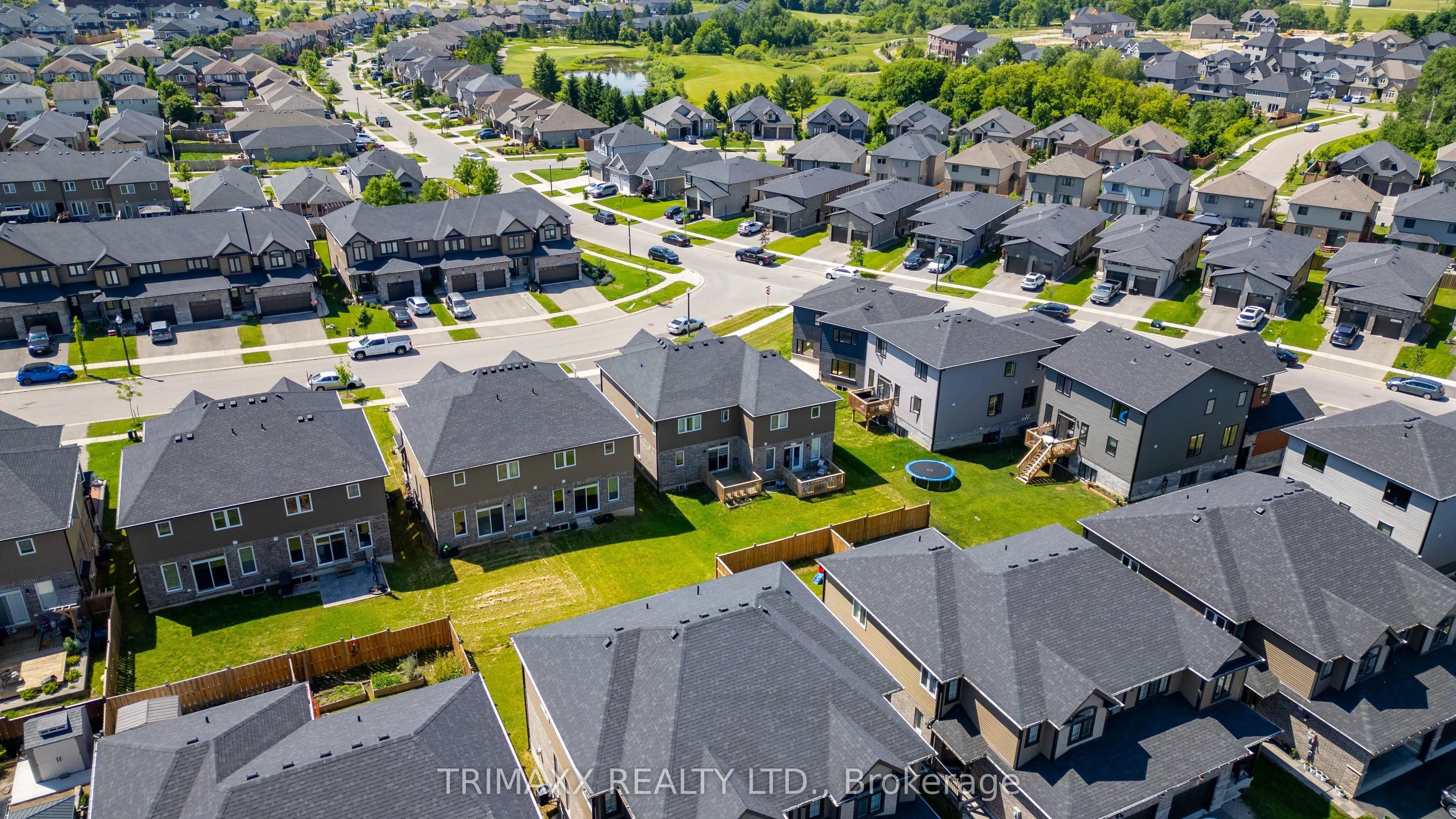 103 Links Crescent