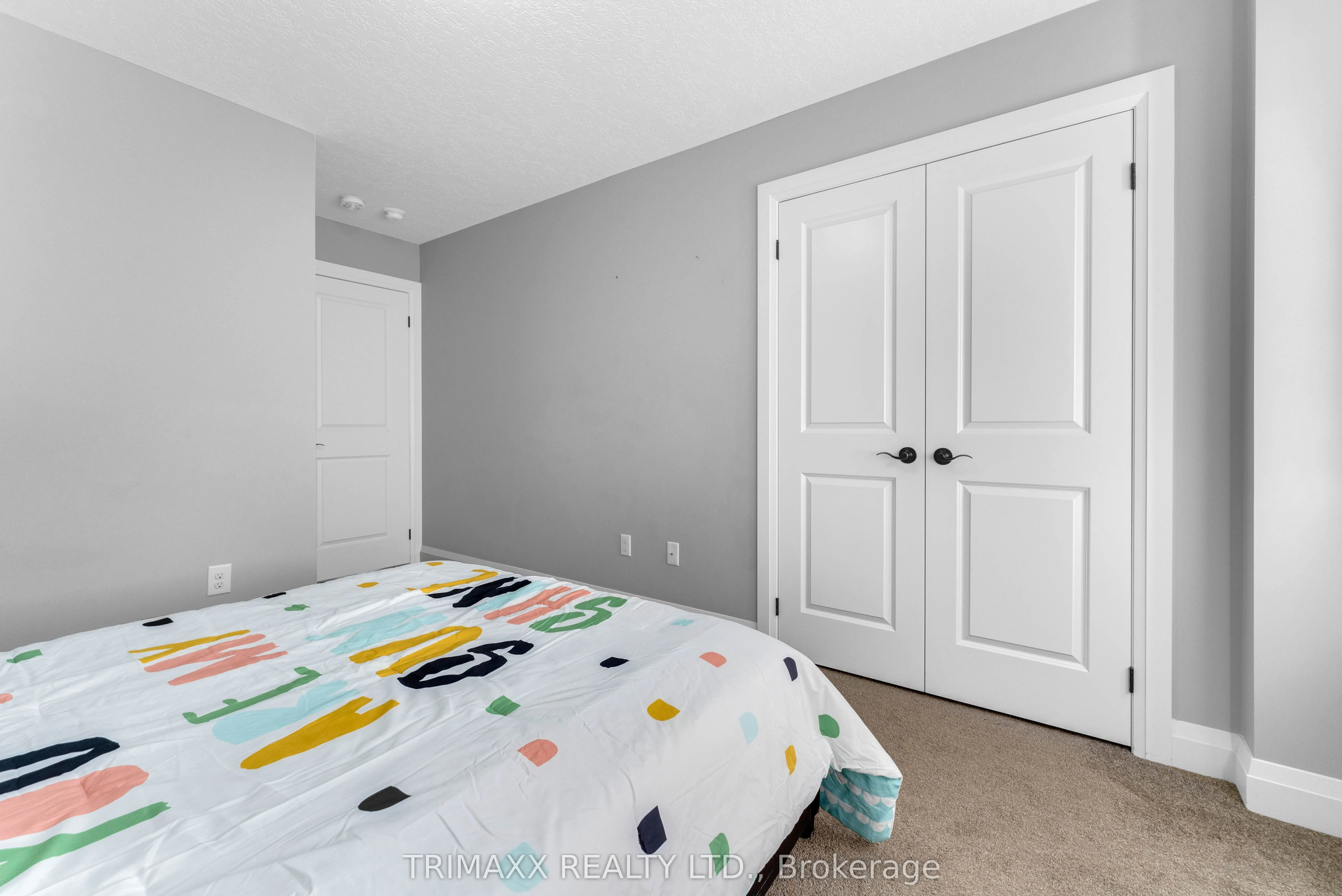 103 Links Crescent
