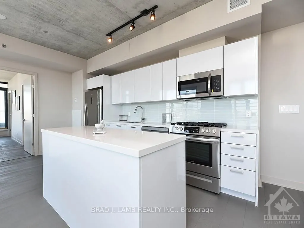 203 CATHERINE Street, #414