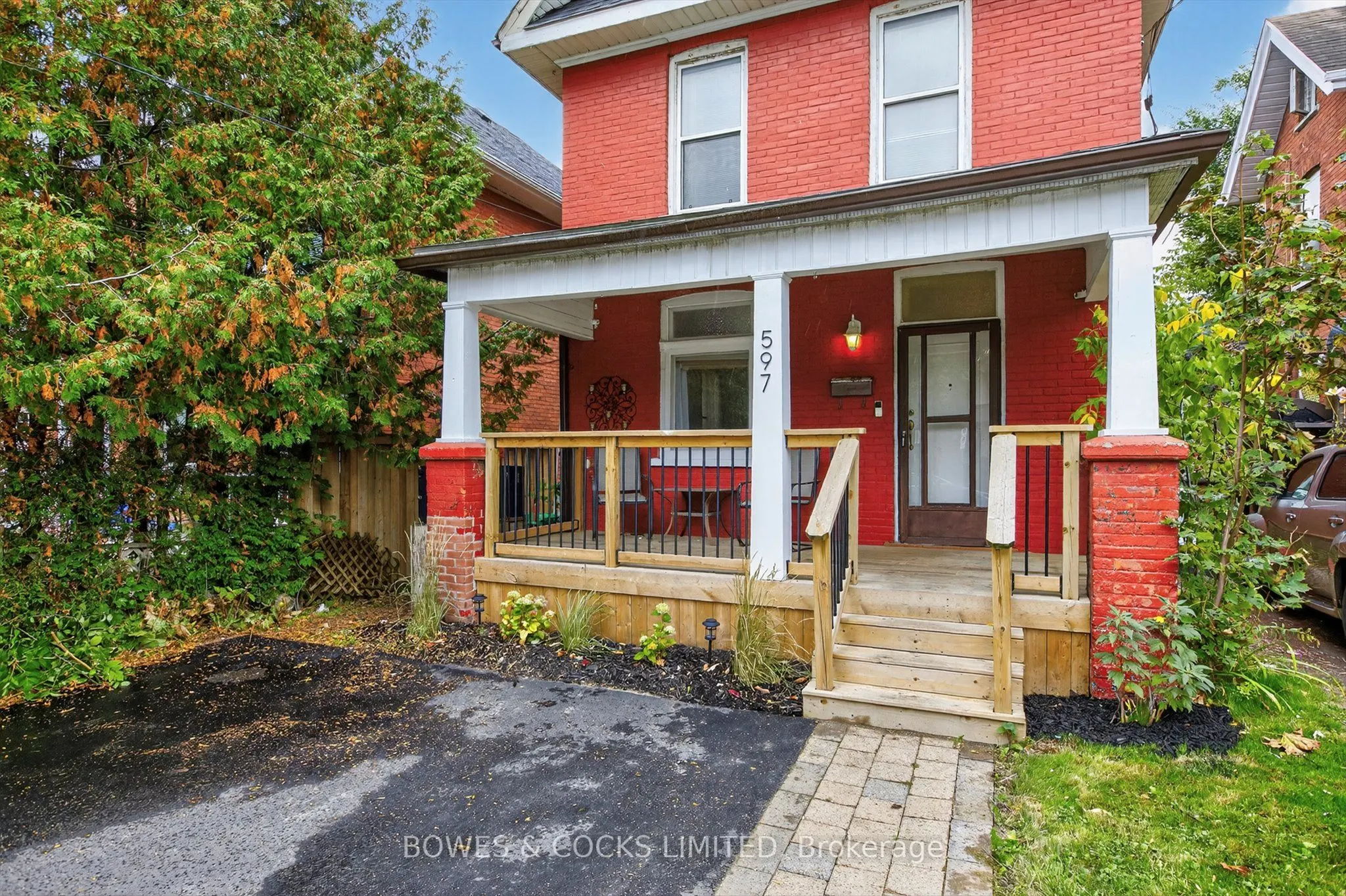 597 Bolivar Street