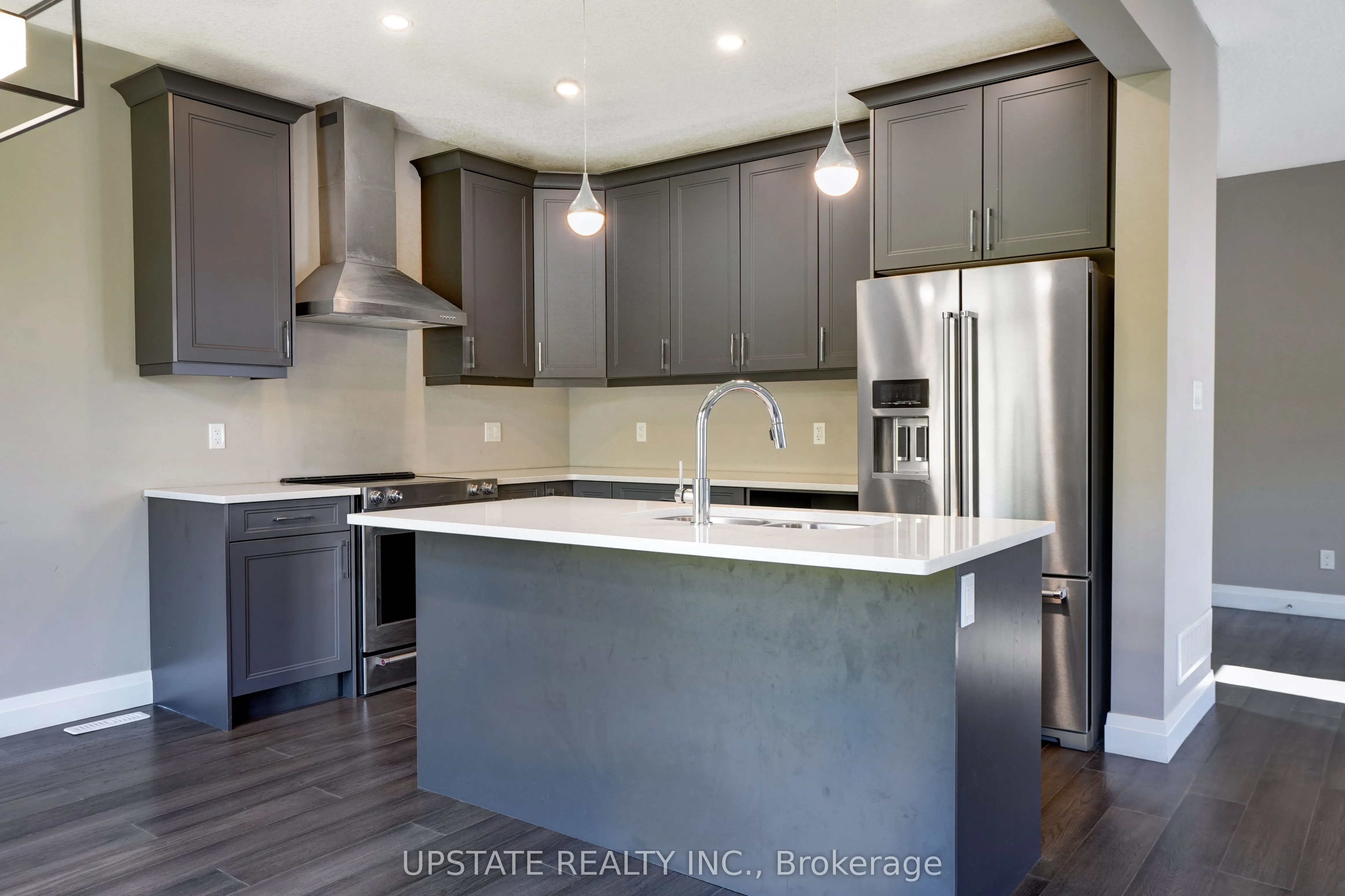 2694 BOBOLINK Lane