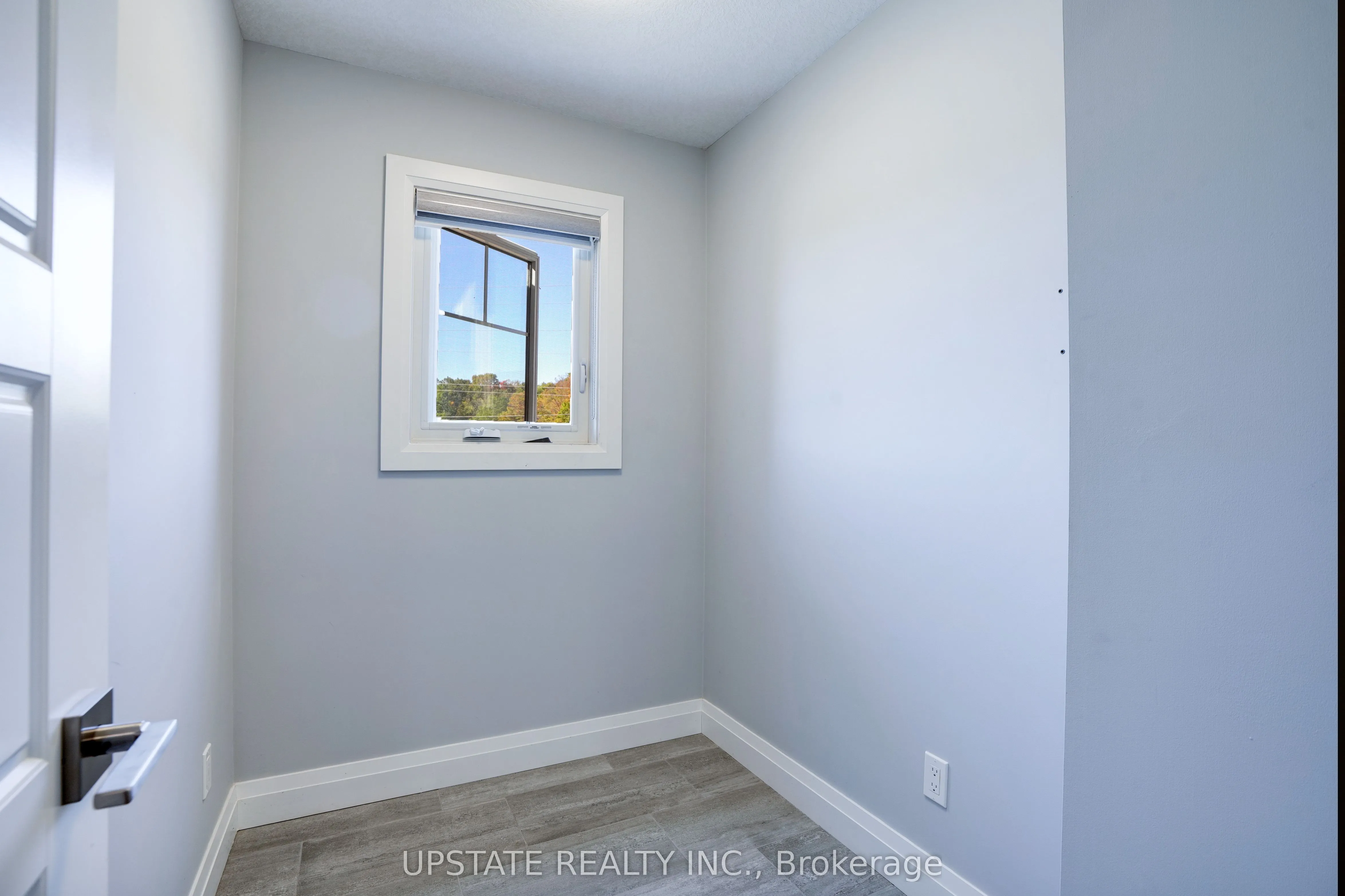 2694 BOBOLINK Lane